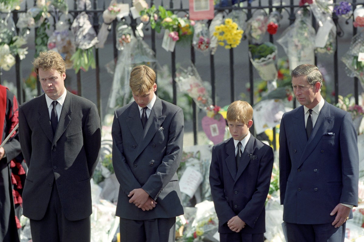 Royal family news live: War of words breaks out over Earl Spencer’s claims about Charles and Diana in new book