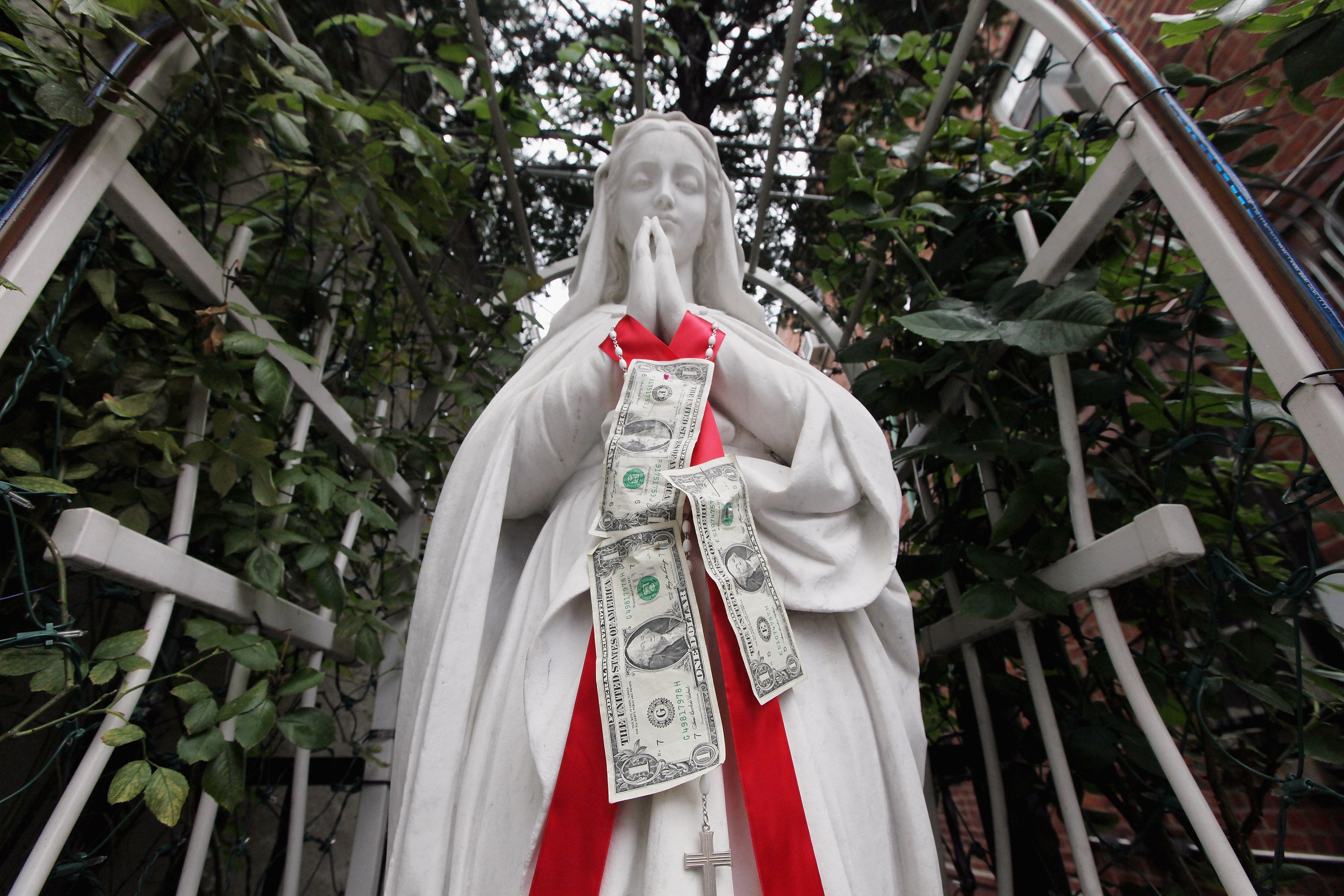 That first Feast of San Gennaro in 1926 gave Italian immigrants a rare opportunity to publicly profess the cultural identity they had left behind in Italy