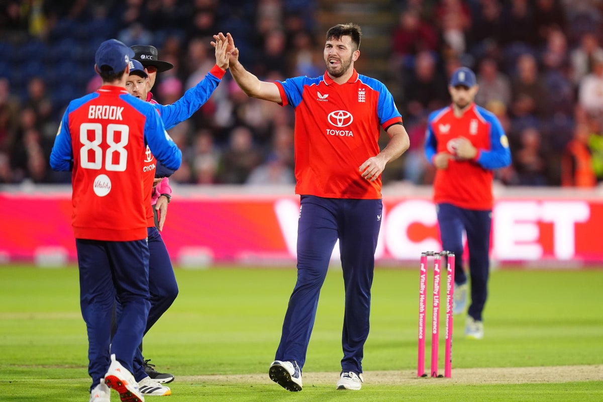 England clinch T20 series with six-wicket victory over Sri Lanka in Cardiff