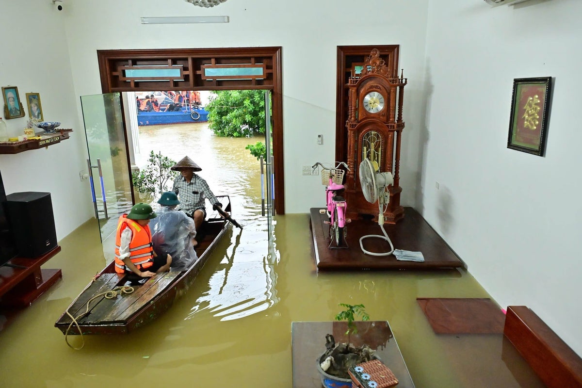Floods in Vietnam kill at least four and inundate over 16,000 homes