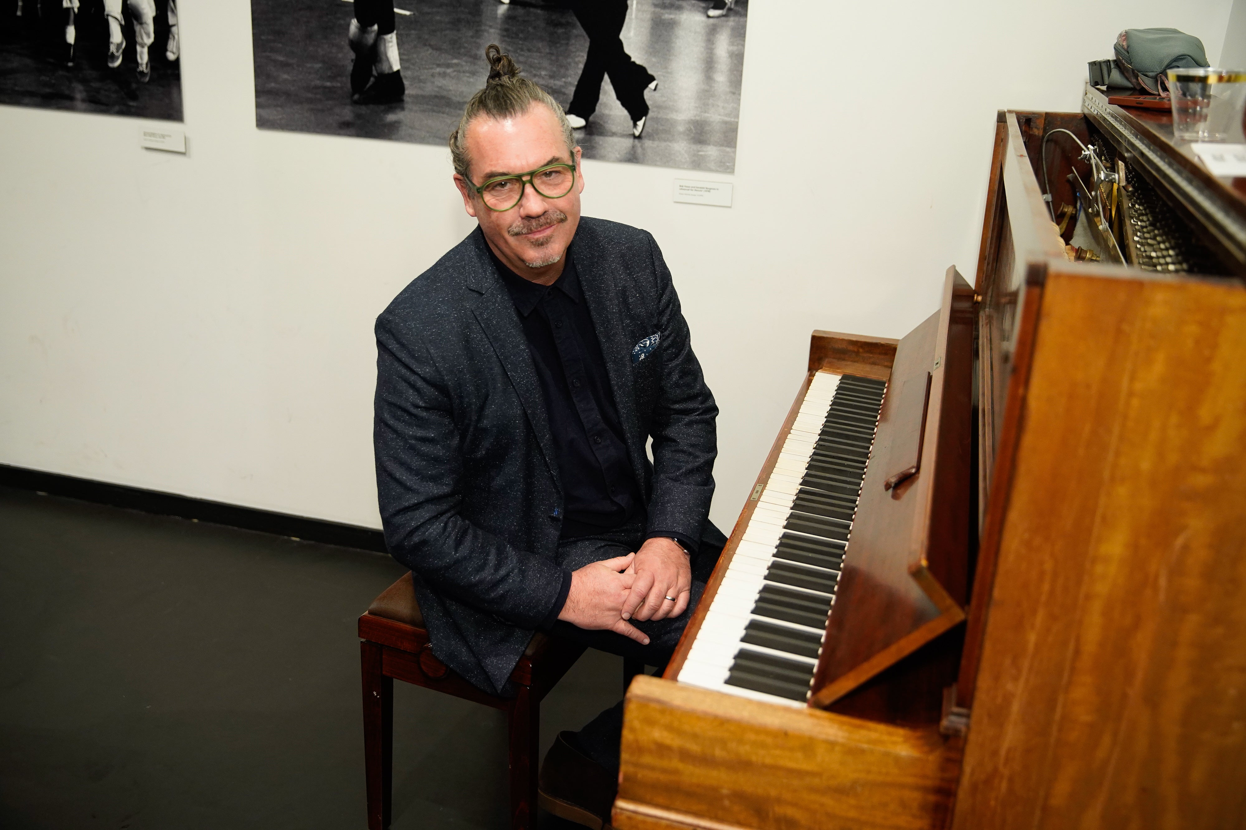 Duncan Sheik has died at 56