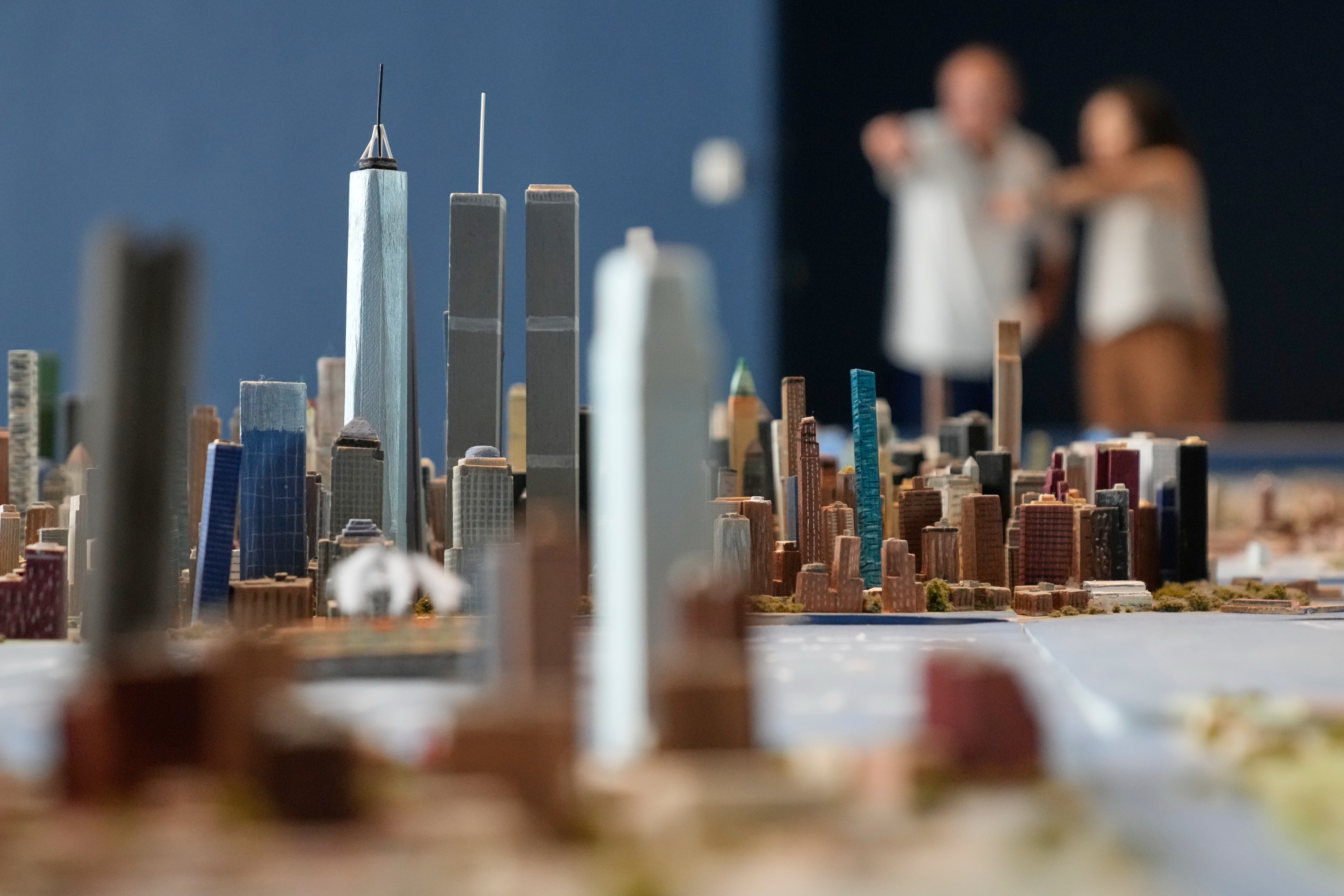 The model isn’t an exact snapshot of the modern metropolis. In lower Manhattan, the old twin towers of the World Trade Center still stand sentry in Macken’s miniature Gotham, albeit alongside One World Trade Center and the other gleaming skyscrapers constructed after the 2001 terror attacks