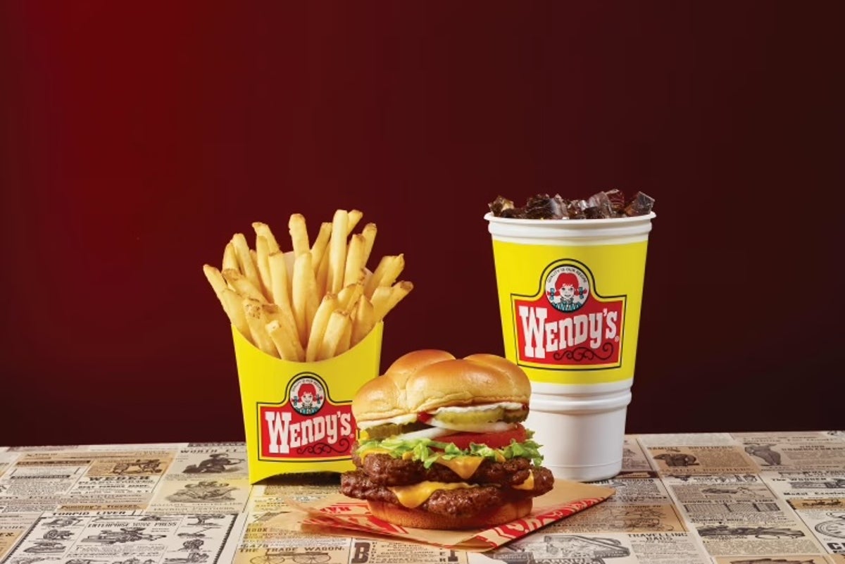 White House tries to take credit for Wendy’s switching back to a classic look