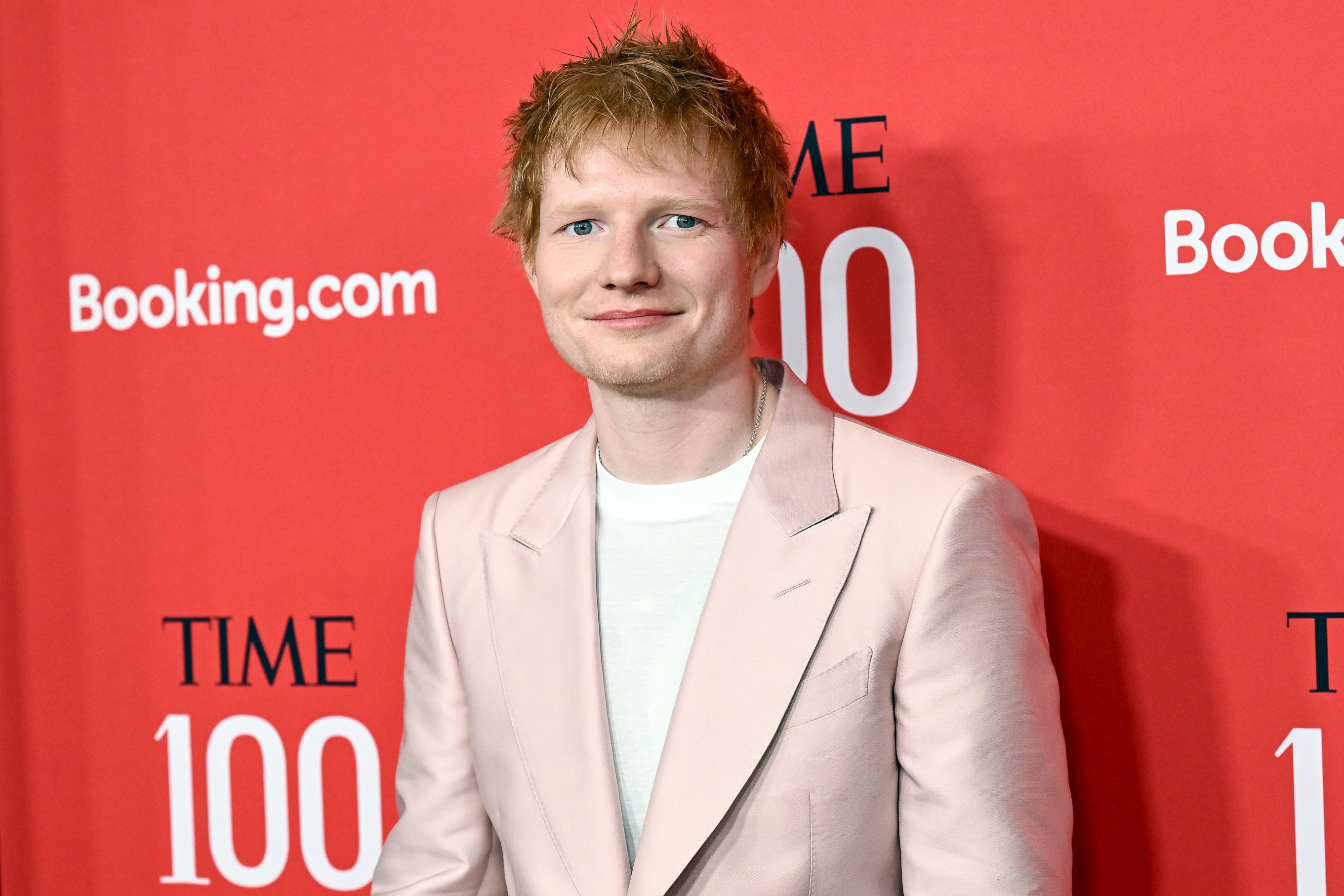 Ed Sheeran wept while addressing the crowd in Philadelphia Saturday night