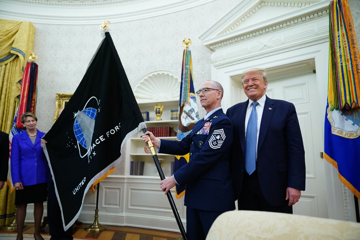 Trump kynnir nýjan „Gervigreindarher“