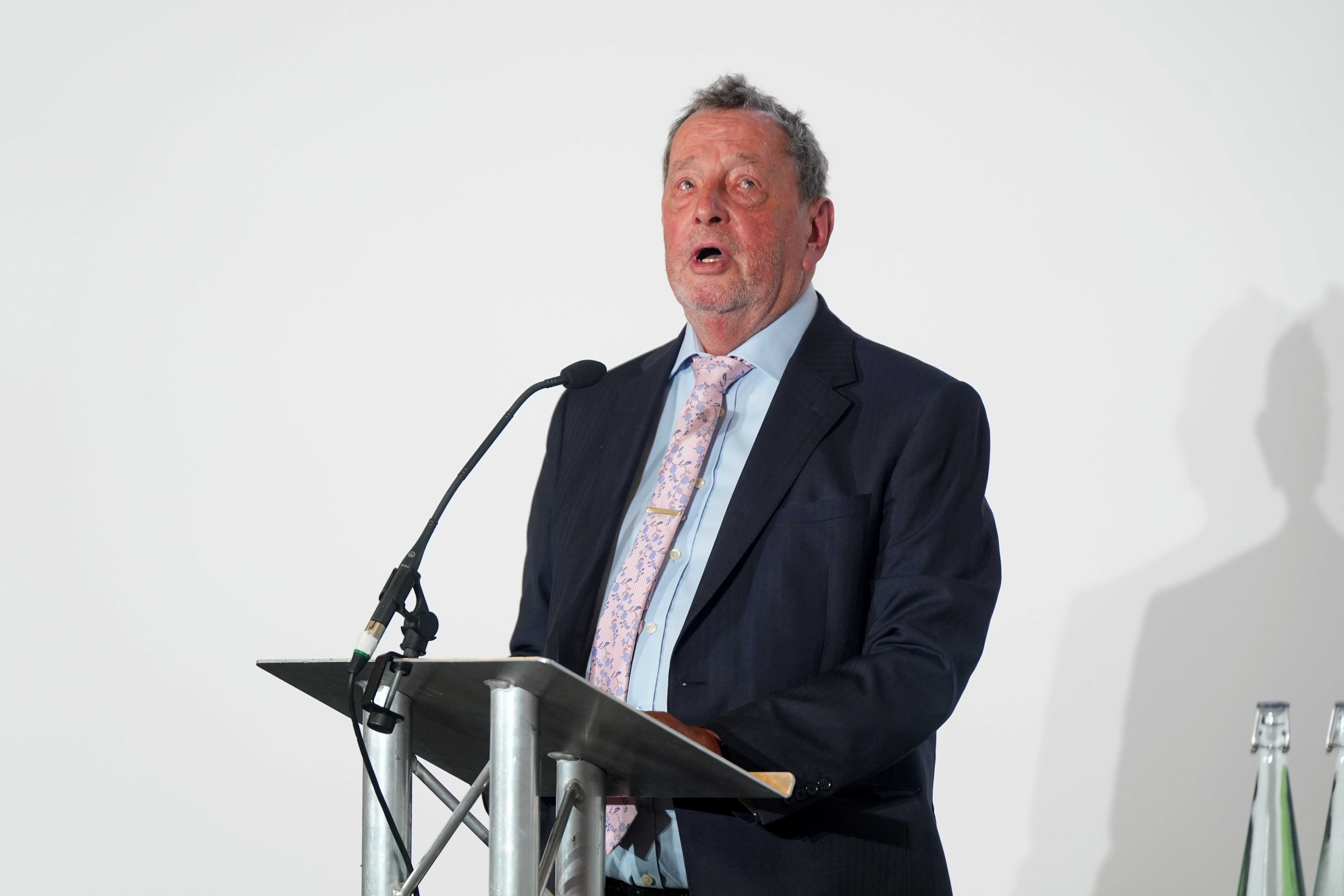 Lord Kinnock and former home secretary Lord David Blunkett, both key mentors to the prime minister, are expected to support the law change in Parliament