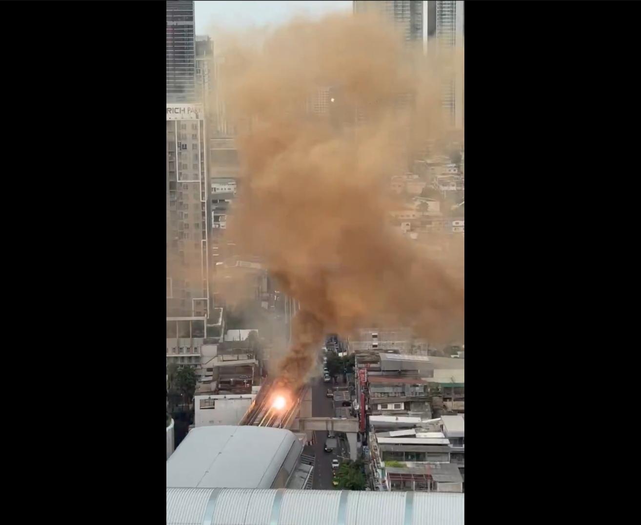 Bangkok MRT Blue Line Service Suspended After Track Fire