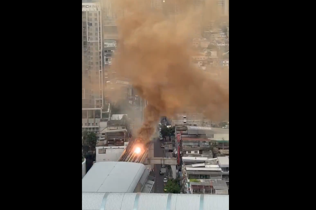 Bangkok MRT Blue Line Service Suspended After Track Fire