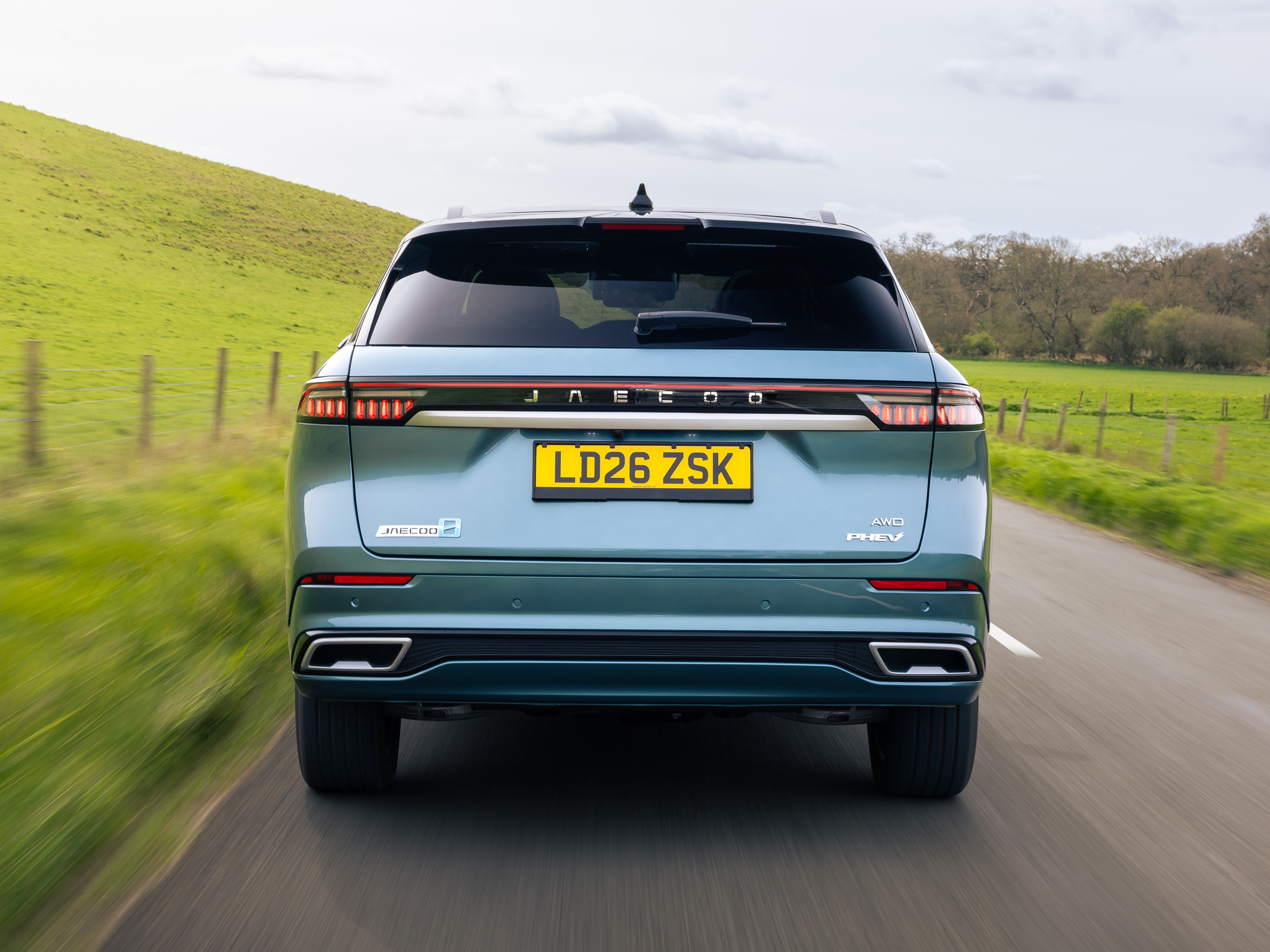 With a 0-62mph time of 5.8 seconds, this will be a familiar sight on UK roads (Jaecoo)