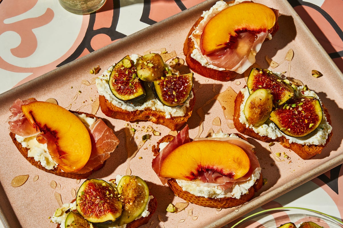 Stef Ferrari Shares a Flexible Method for Seasonal Fruit Crostini