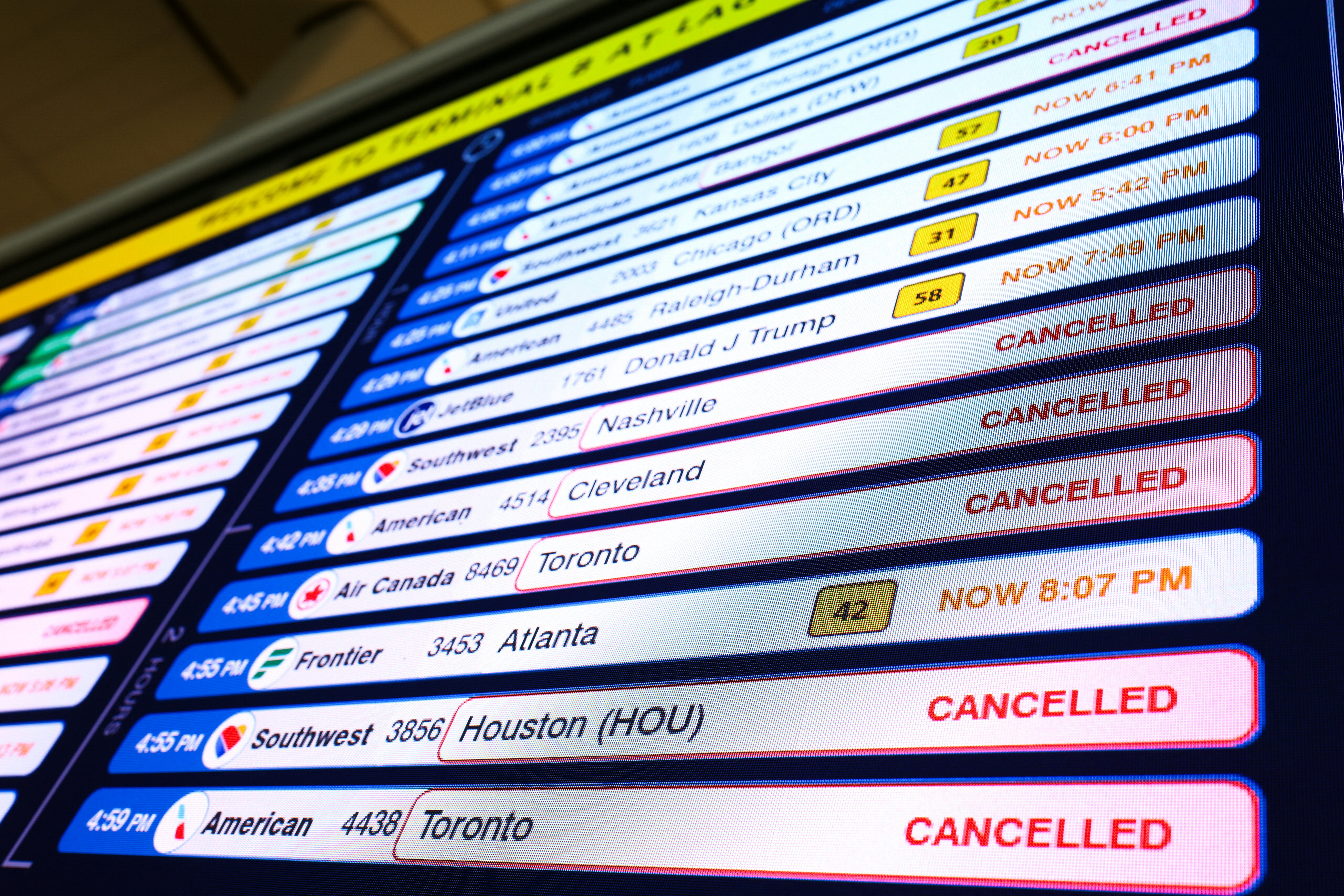 Trump is changing the rules that could end refunds if your flight is delayed or canceled