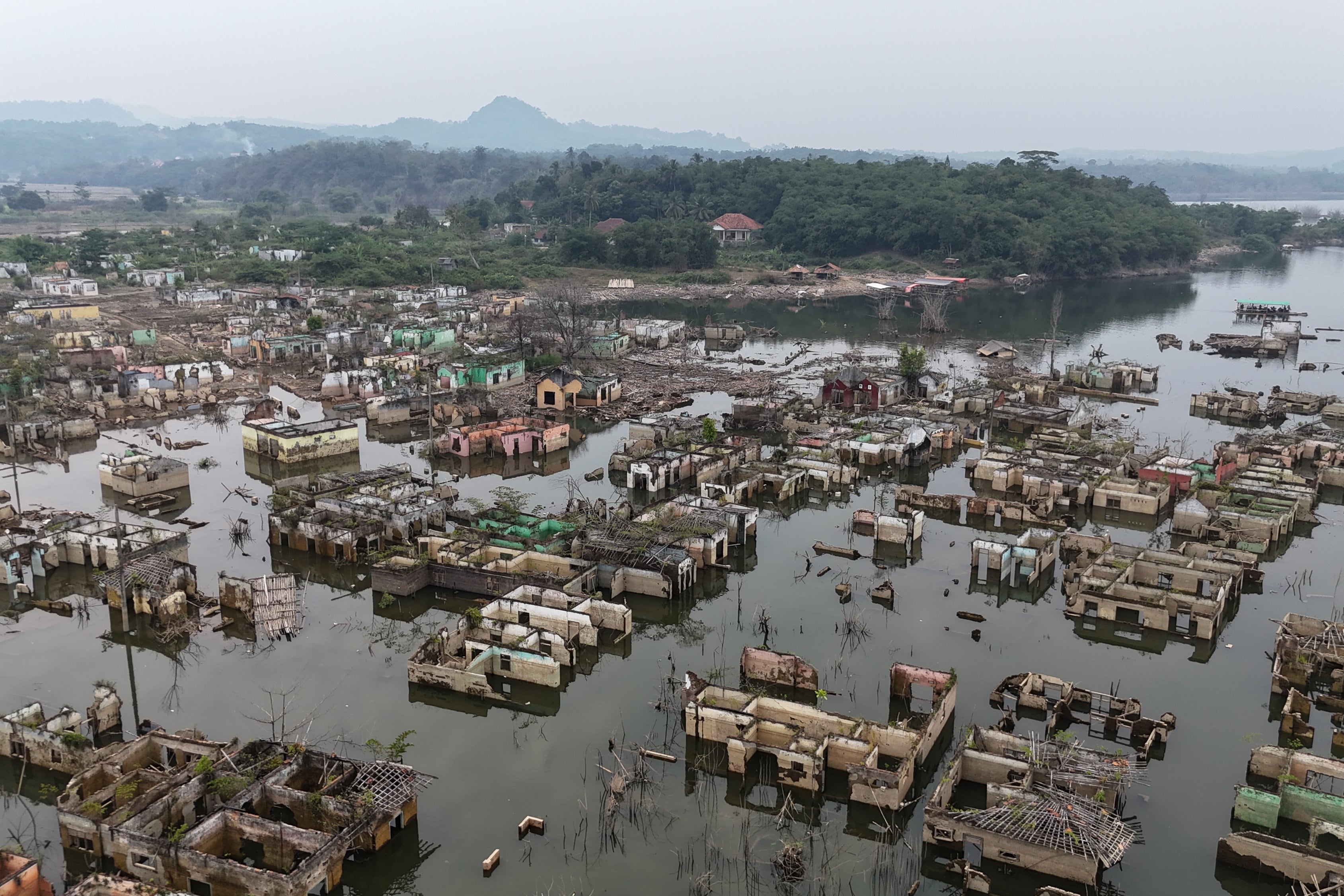 independent.co.uk - Edna Tarigan - Worsening El Nino threatens Asia with drought, potentially raising food prices globally