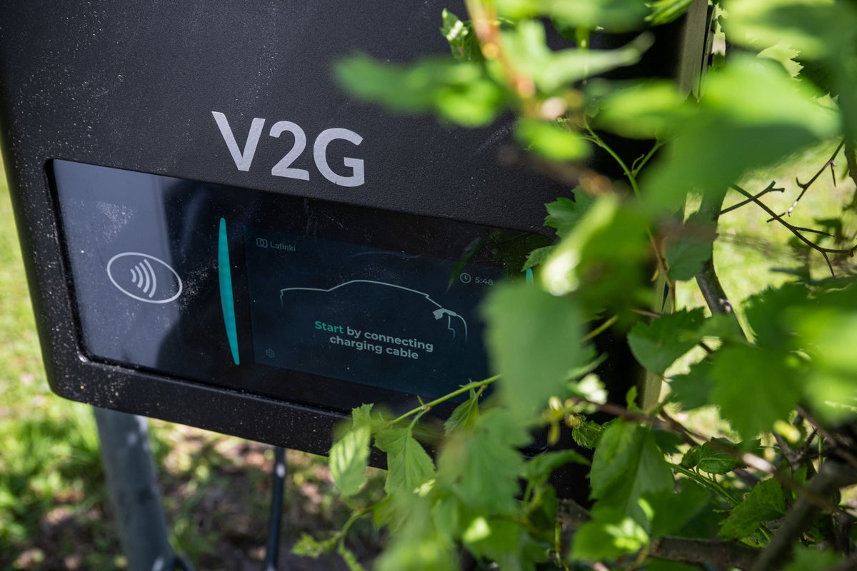 Could your electric car help pay your energy bill? How vehicle-to-grid charging works