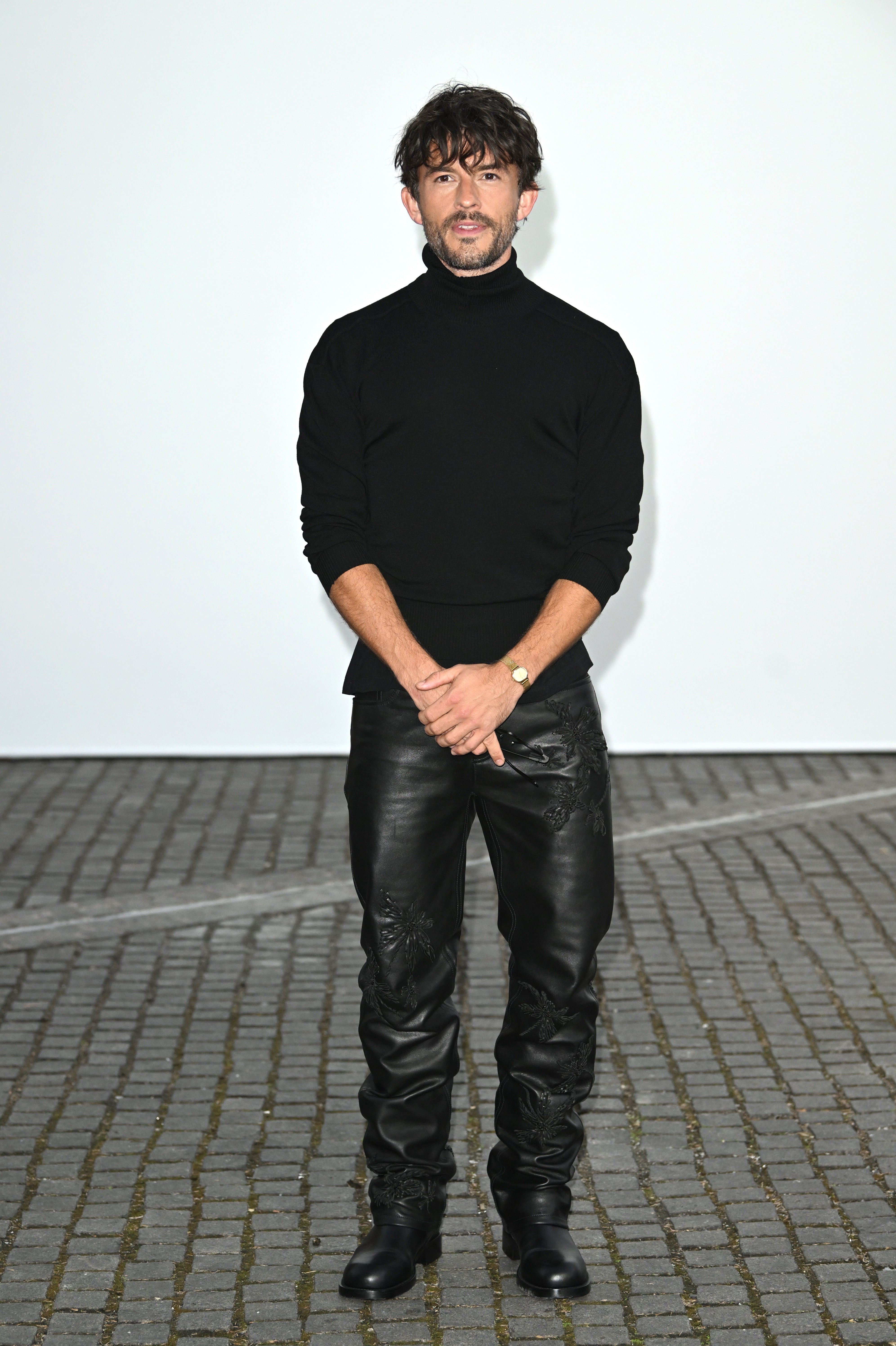 Jonathan Bailey attends the Burberry show during London Fashion Week (Getty)