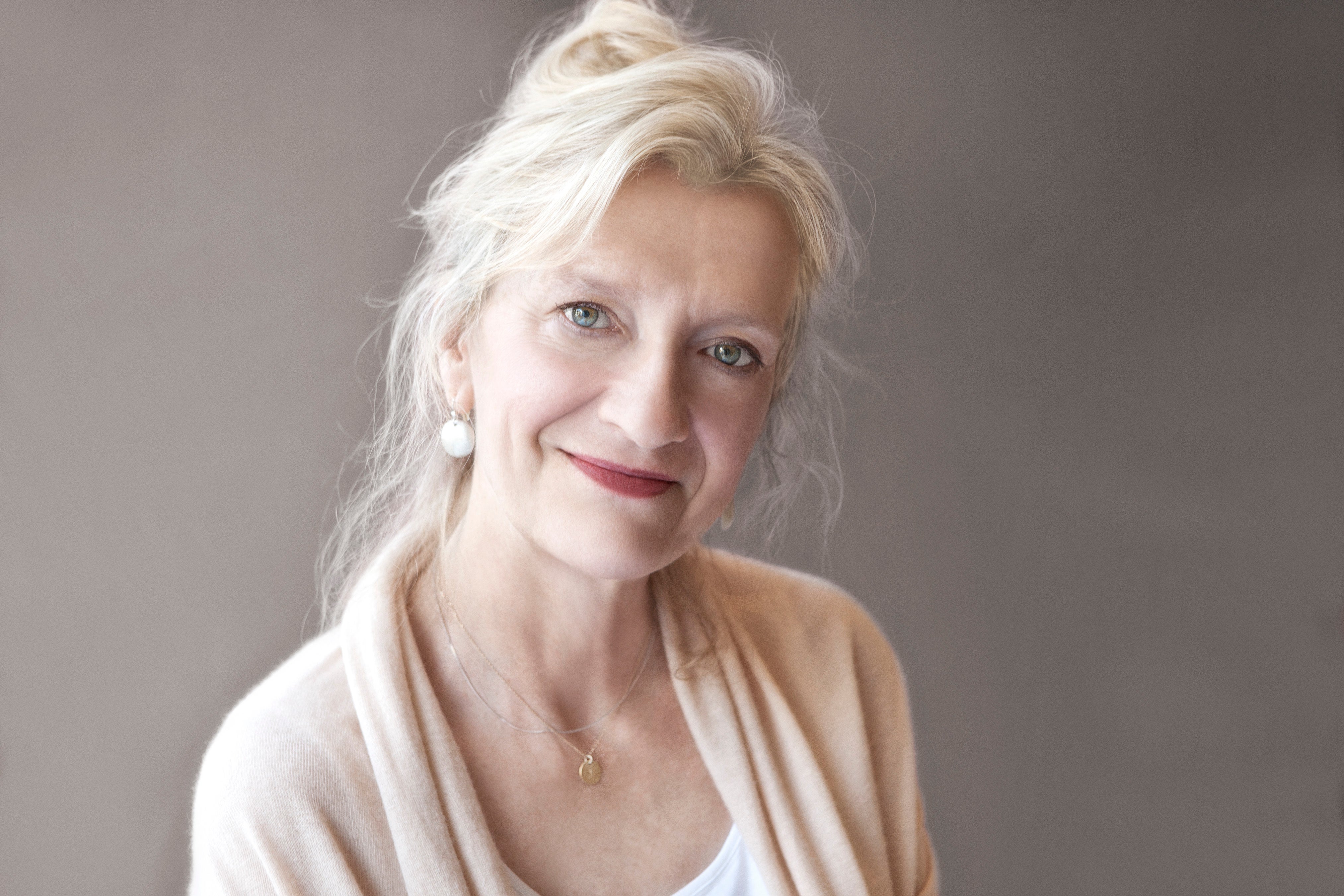 Elizabeth Strout is the only American to be featured on the 2026 shortlist (Leonard-Cendamo)
