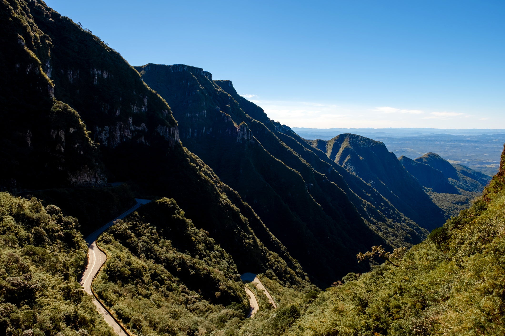 The search has been launched in the mountainous region of Santa Catarina
