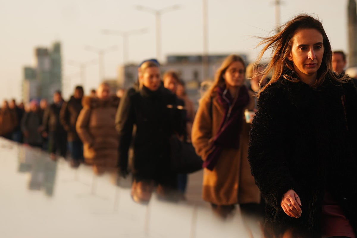 UK economic growth to slow next year amid Middle East conflict impact