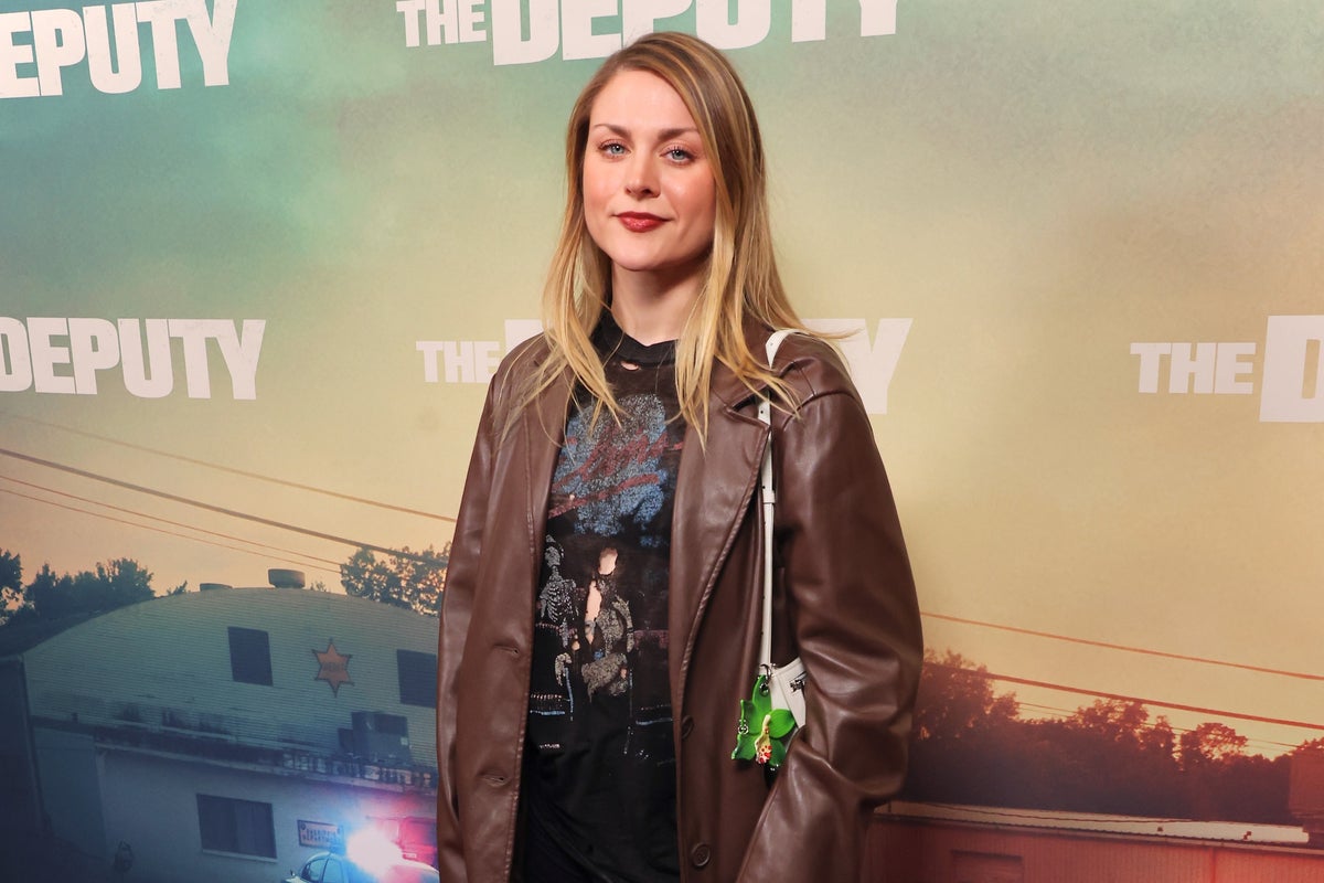Kurt Cobain’s daughter Frances Bean makes first red carpet appearance in 8 ...