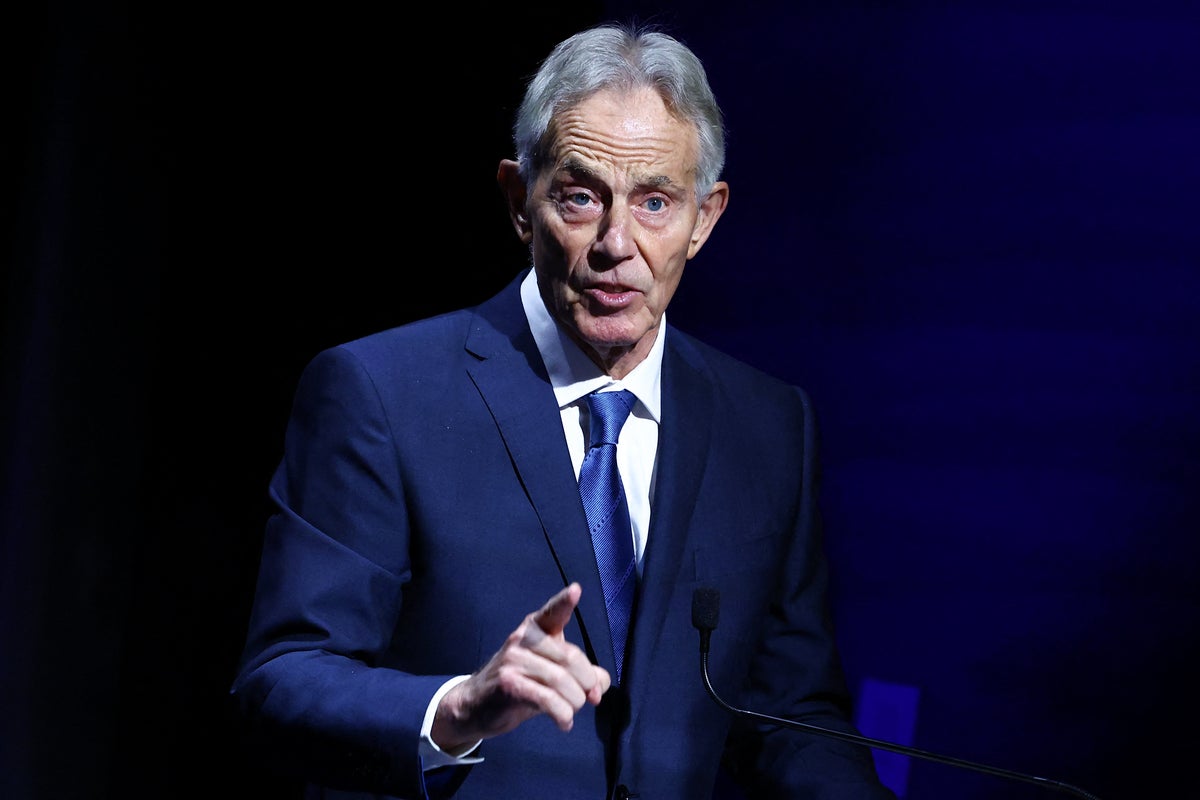 Tony Blair: Burnham should ditch Starmer’s strategy and back rejoining EU