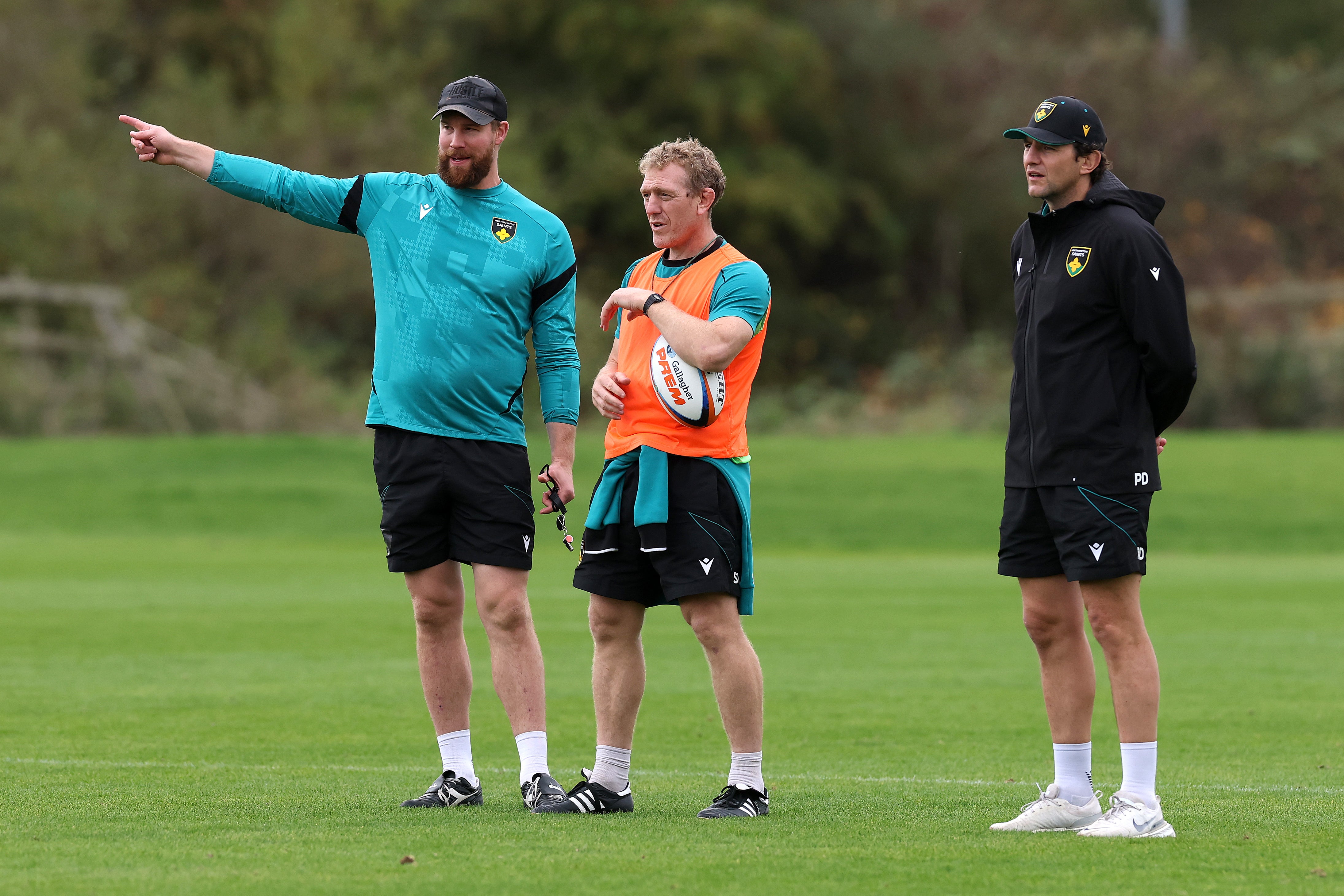 The Northampton Saints coaches put their players through their paces (Getty)