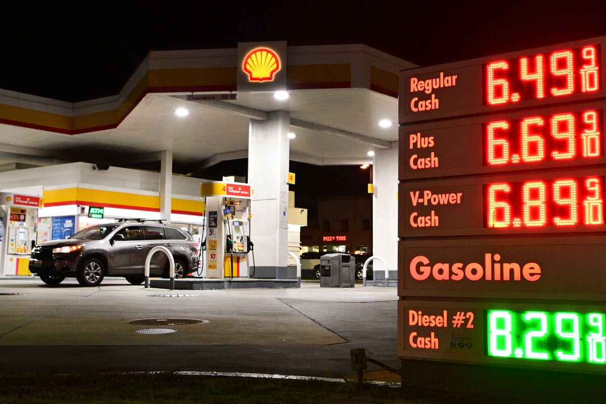 Southern California counties see gas prices rise for 36th straight day