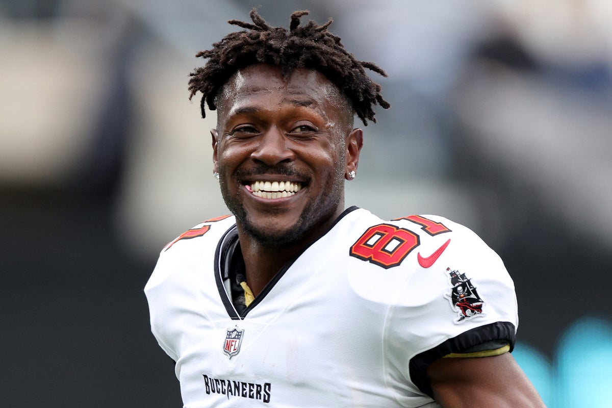 Ex-NFL star Antonio Brown to avoid prison for 2025 shooting with plea deal, lawyer says