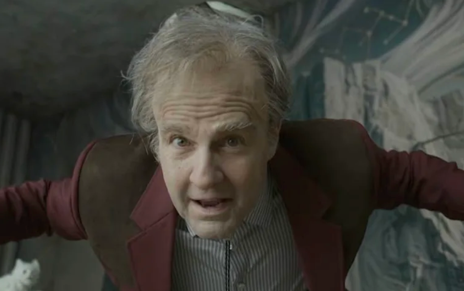 It's Tom Cruise as you've never seen him before in 'Digger'