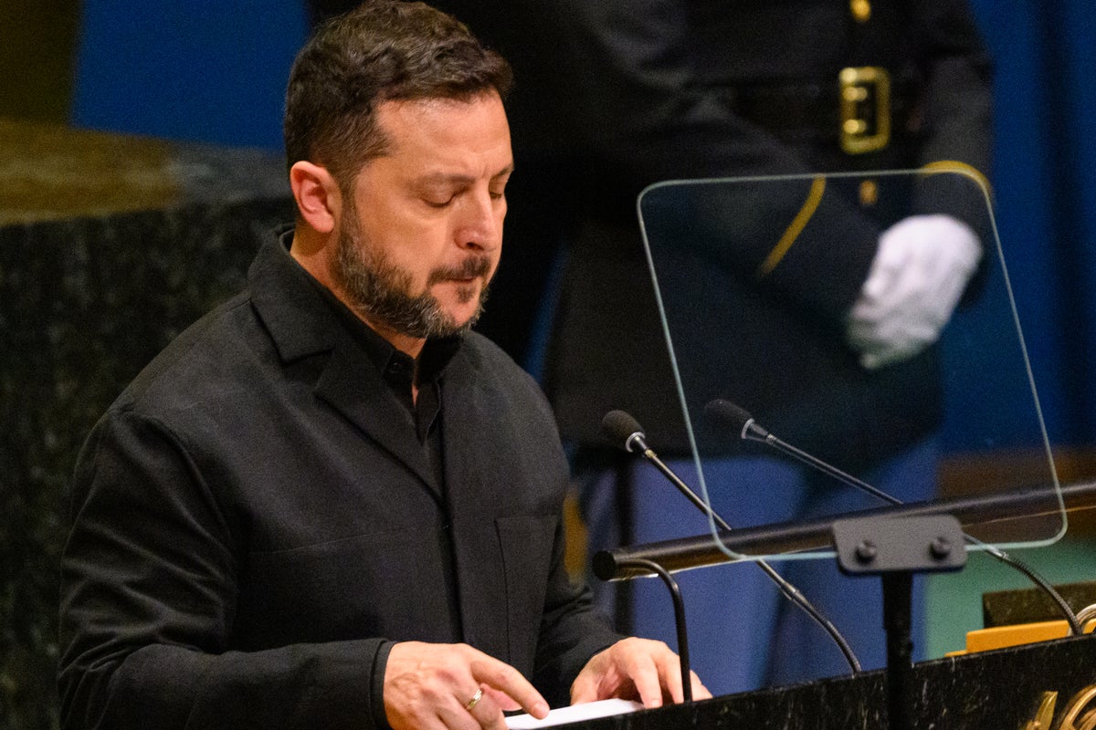 Two North Korean soldiers captured by Ukraine sent to South Korea, Zelensky says