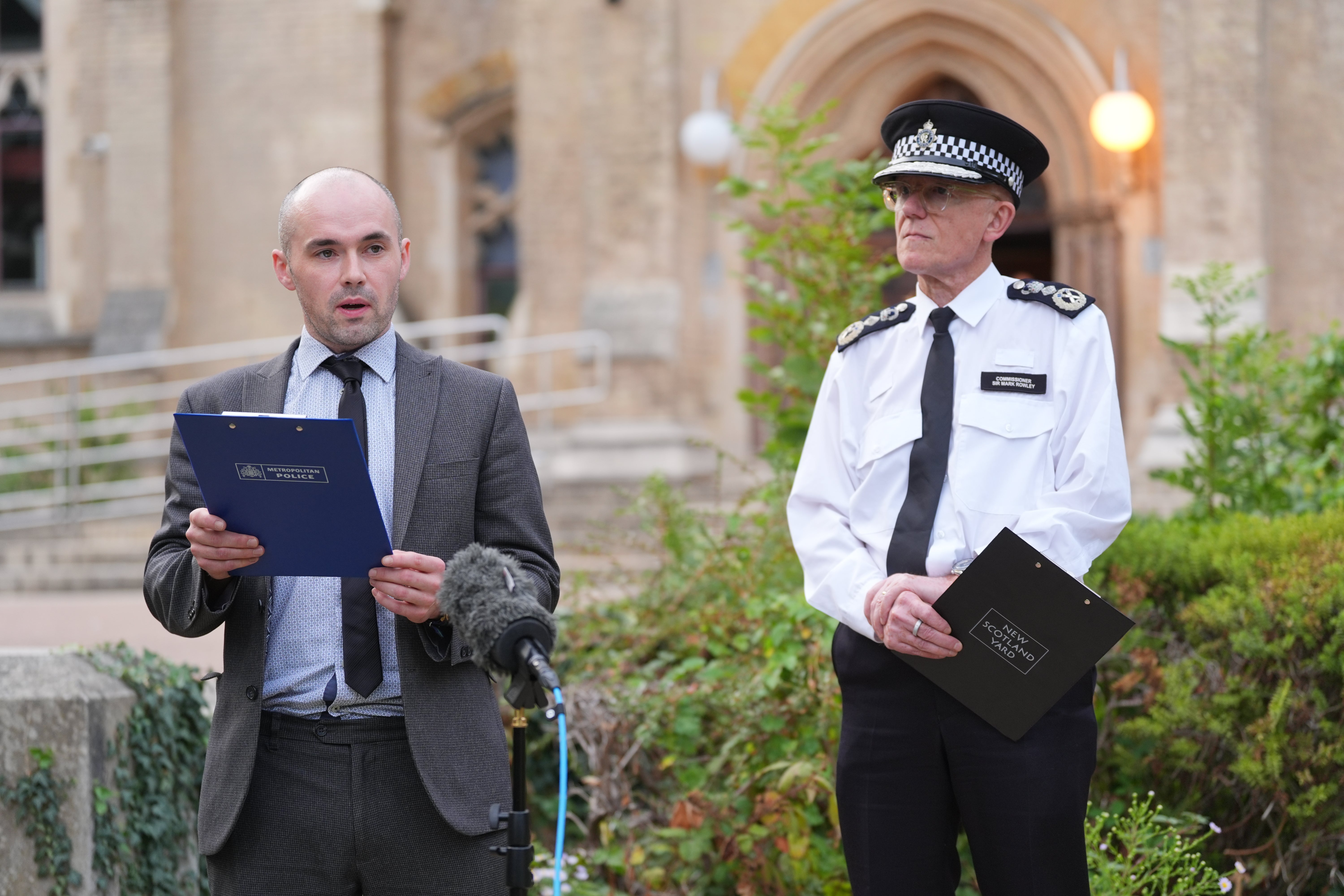 DCI Brian Kelleher (left) alongside Metropolitan Police Commissioner Sir Mark Rowley