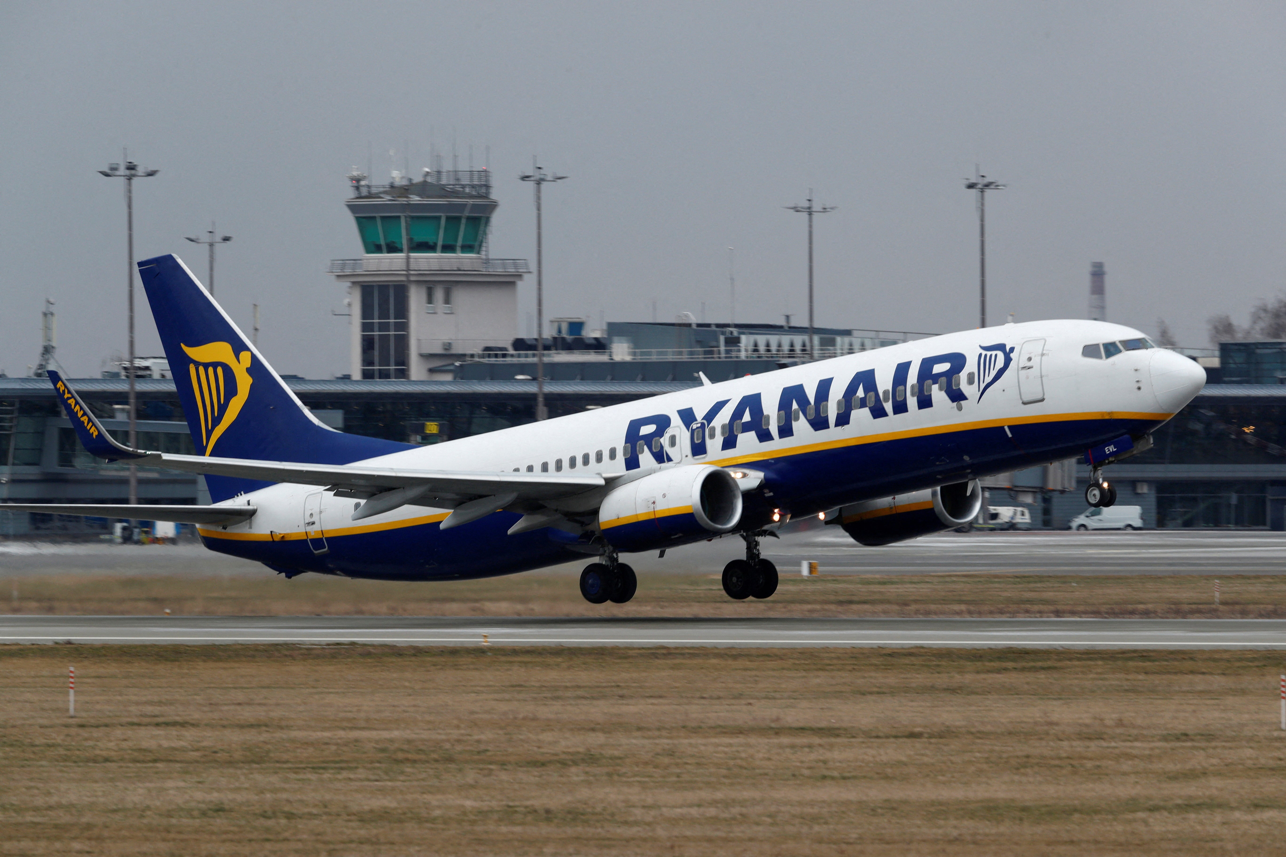 Budget airlines confirm new holiday destinations from the UK for summer ...