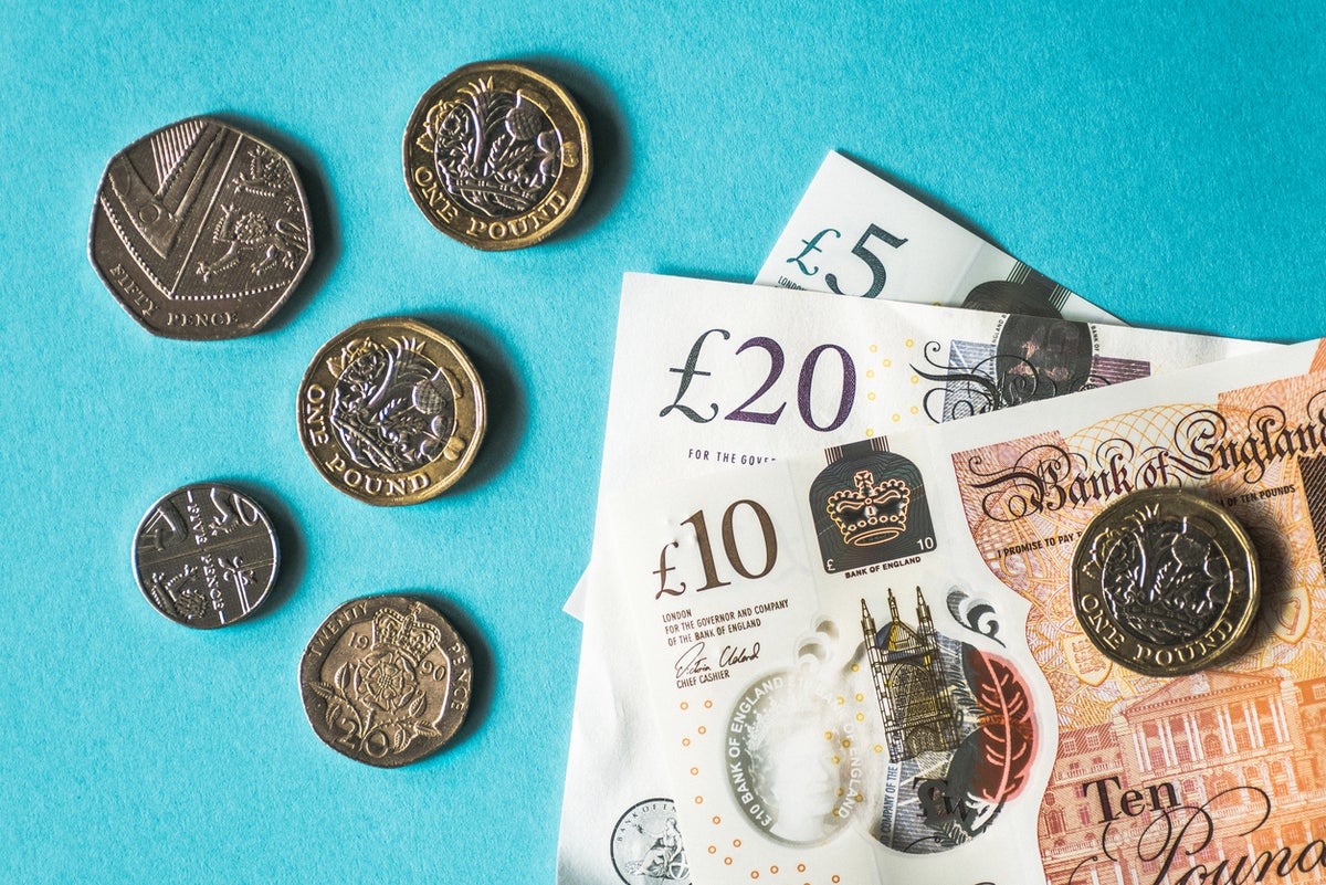 Boost for savers as cash ISA rates hit key milestone and 15-month high