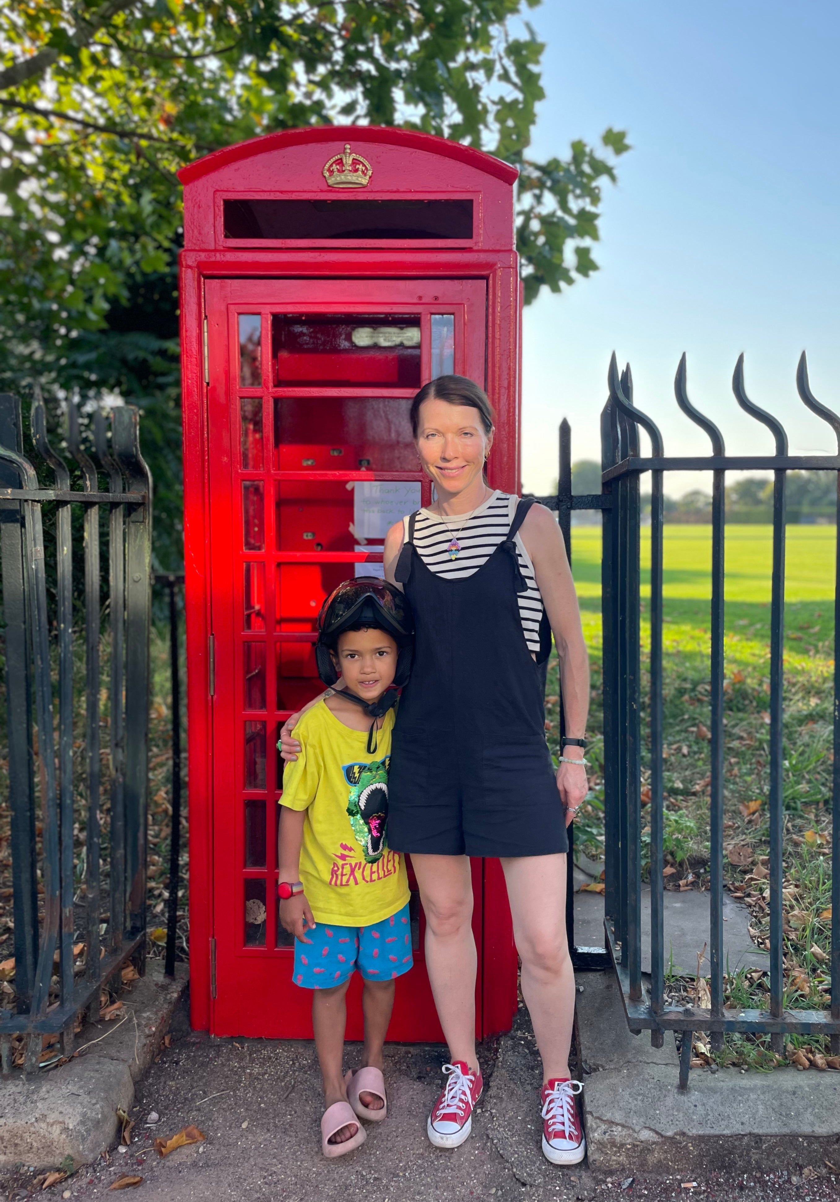 Neo and Skye next to the same telephone box she used when she lived in England as a teenager (Skye von der Osten)