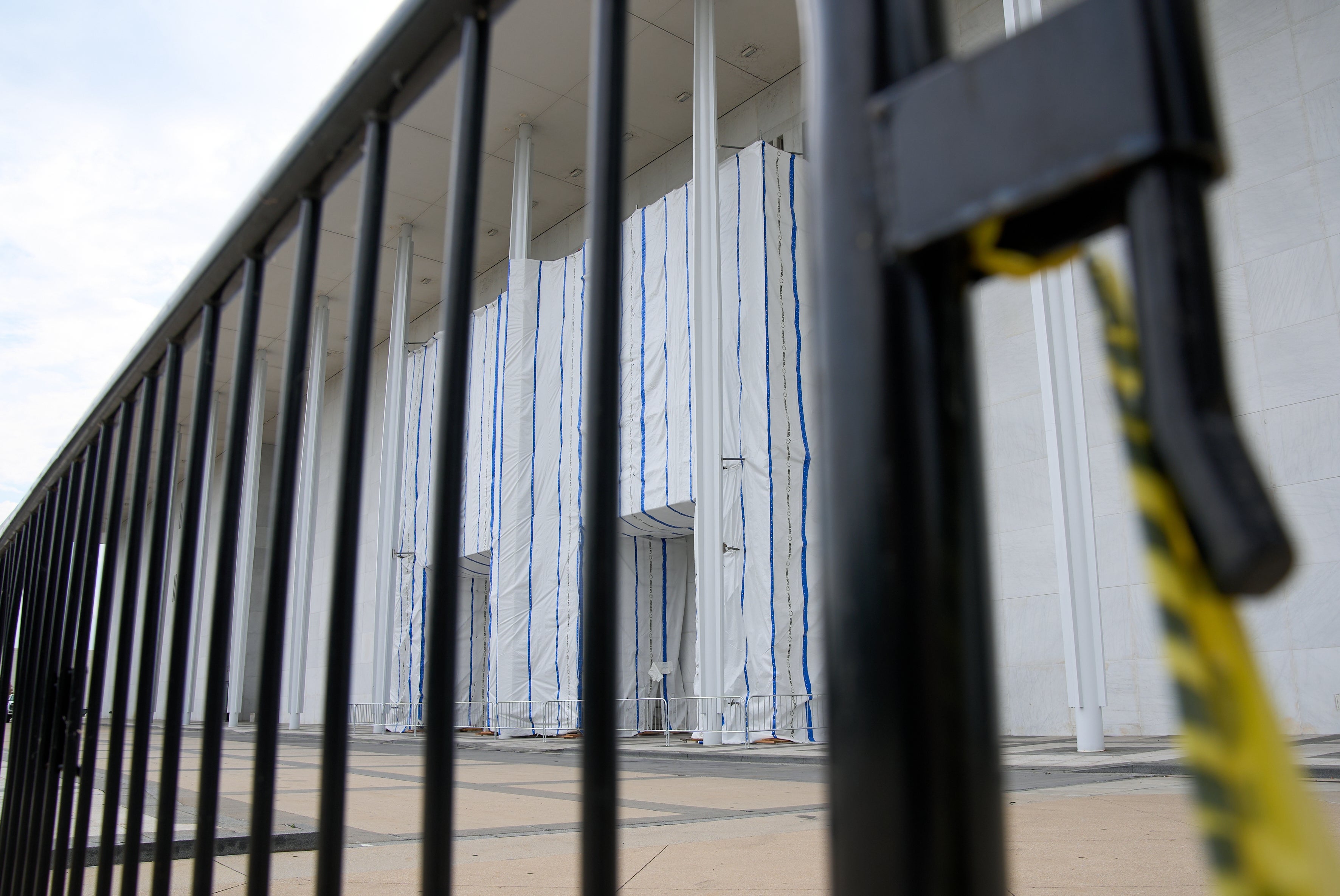 Washington_Kennedy_Center_65767.jpg?quality=75&height=166&fit=bounds&format=pjpg&crop=16%3A9%2Coffset-y0.5&auto=webp