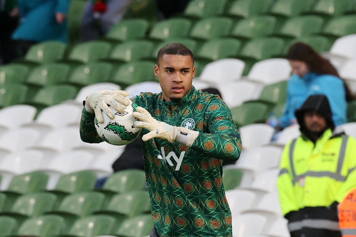 Ireland name outfield player among goalkeepers after Gavin Bazunu withdrawal vs Israel
