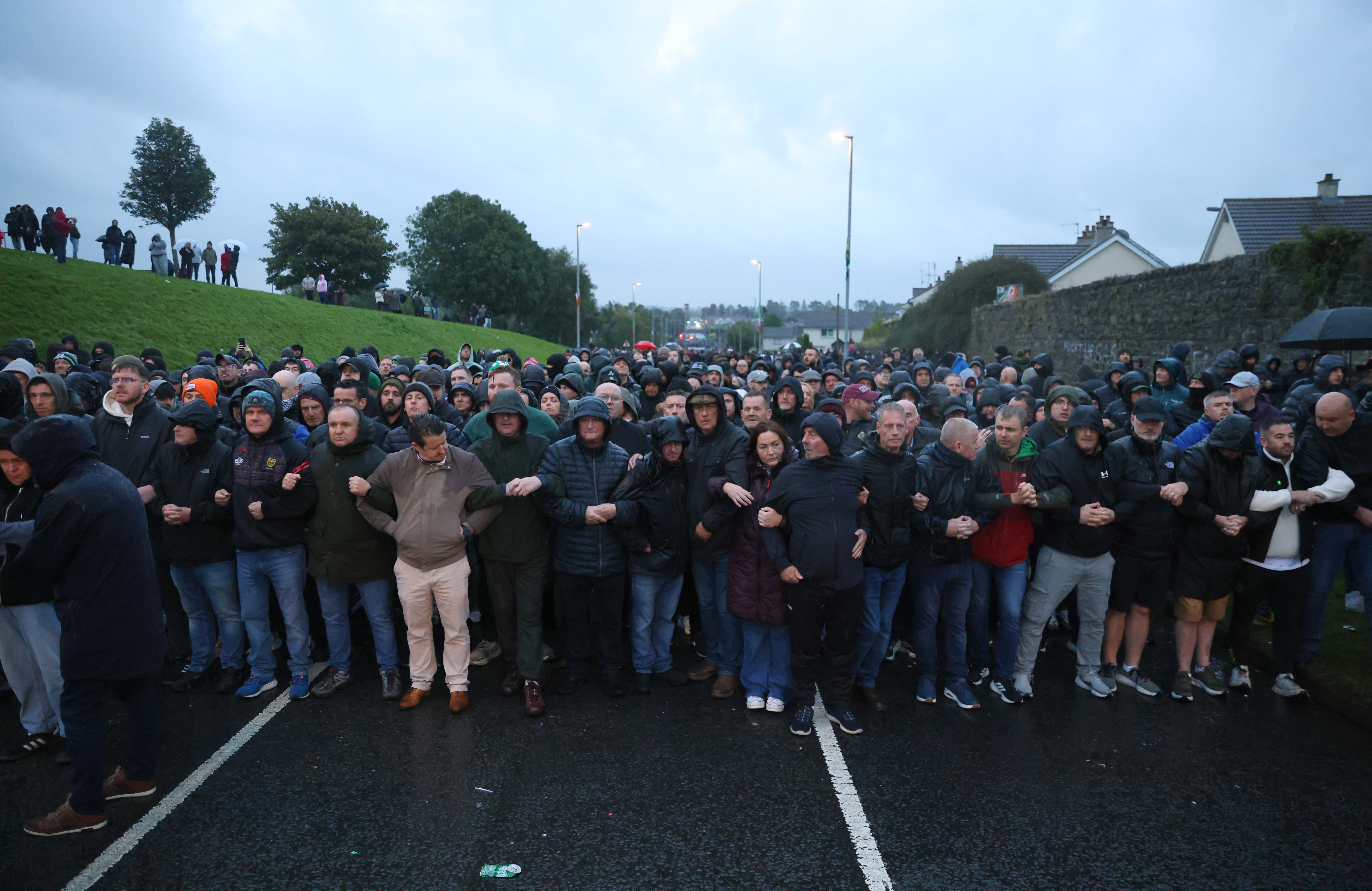 Protesters blocked the Garvaghy Road ahead of the parade