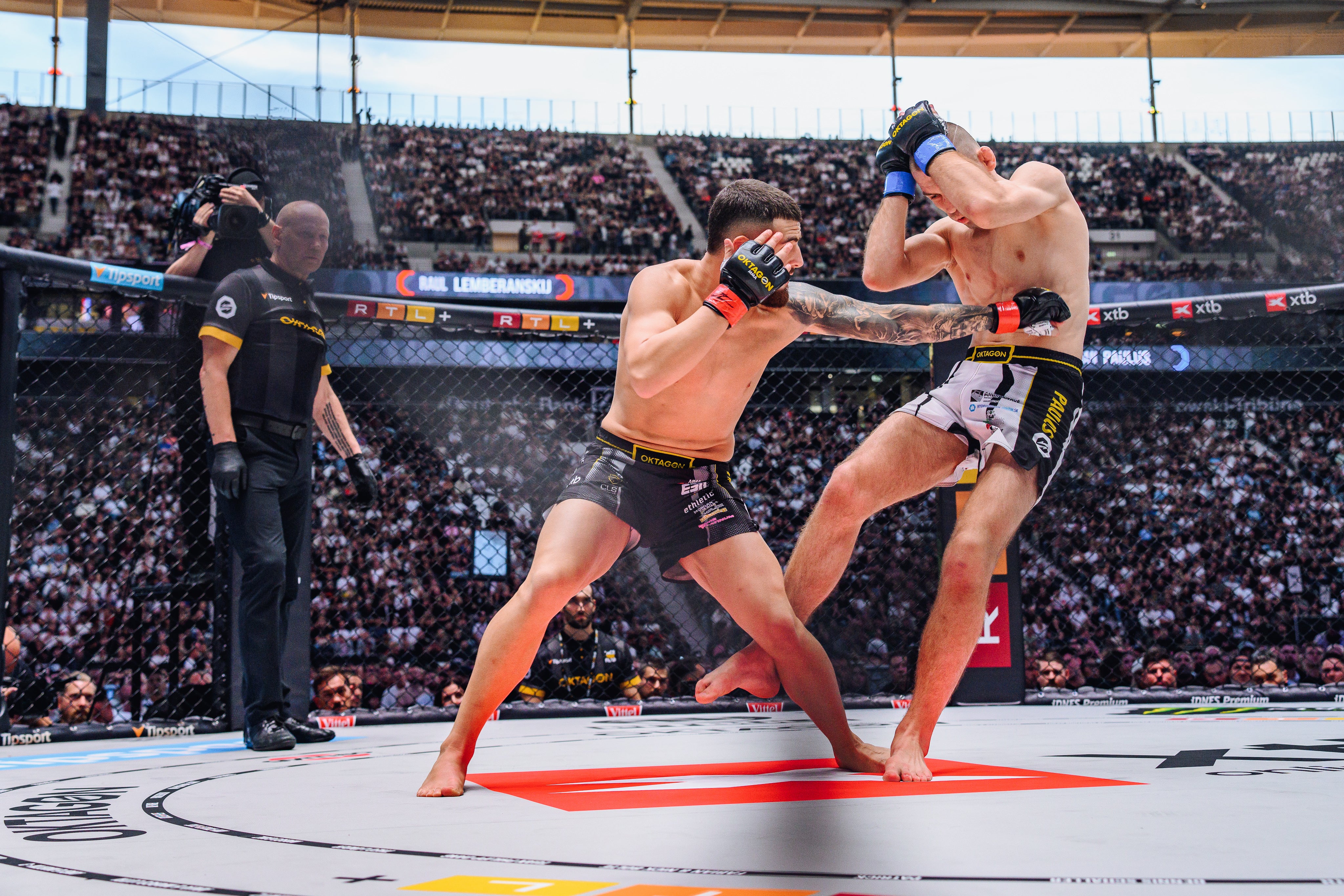 The stadium had filled up nicely by just the second prelim fight (Oktagon)
