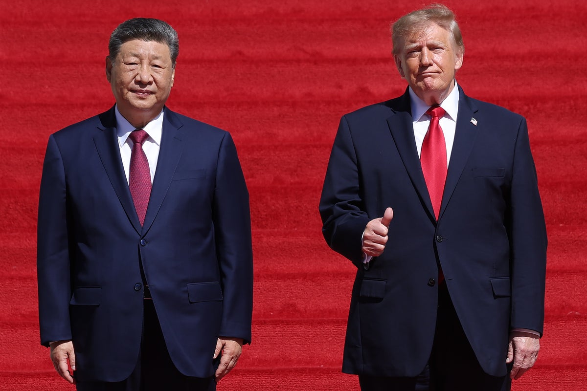 Trump offered to sell arms to China, US ambassador claims