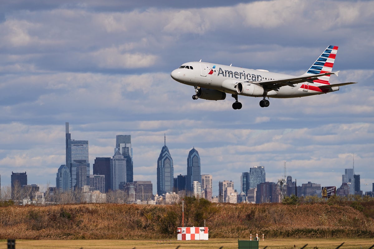 High airfares may persist even if jet fuel prices fall