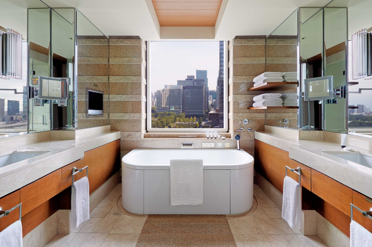 The Peninsula Tokyo bathroom in the deluxe room