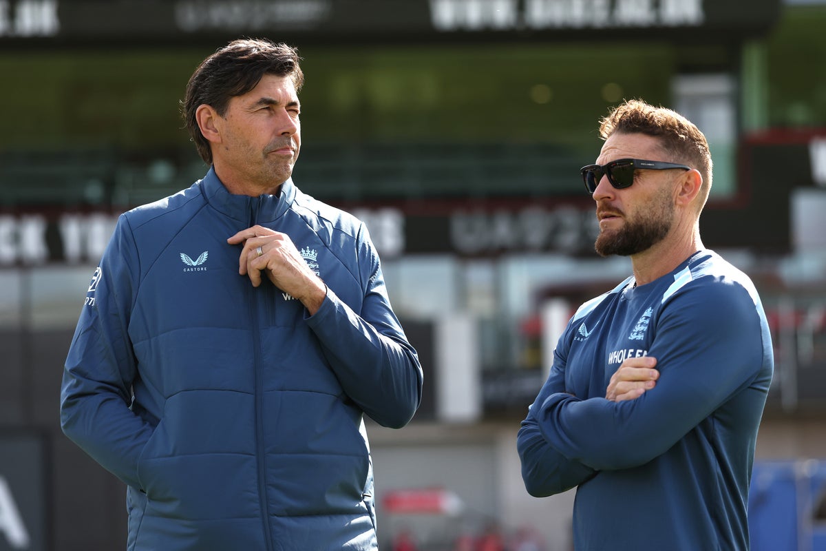Fleming believes England Test coach should be English despite taking top job