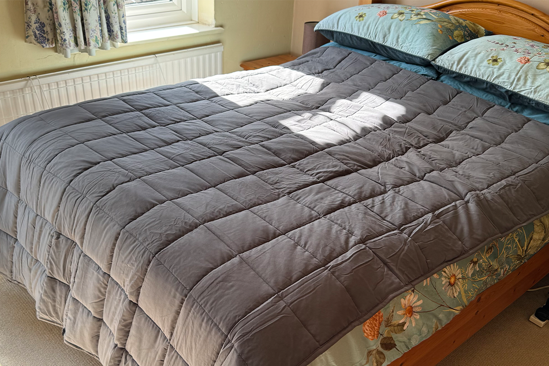 independent.co.uk - Jo Plumridge - 11 best weighted blankets for improving sleep and easing anxiety, tried and tested