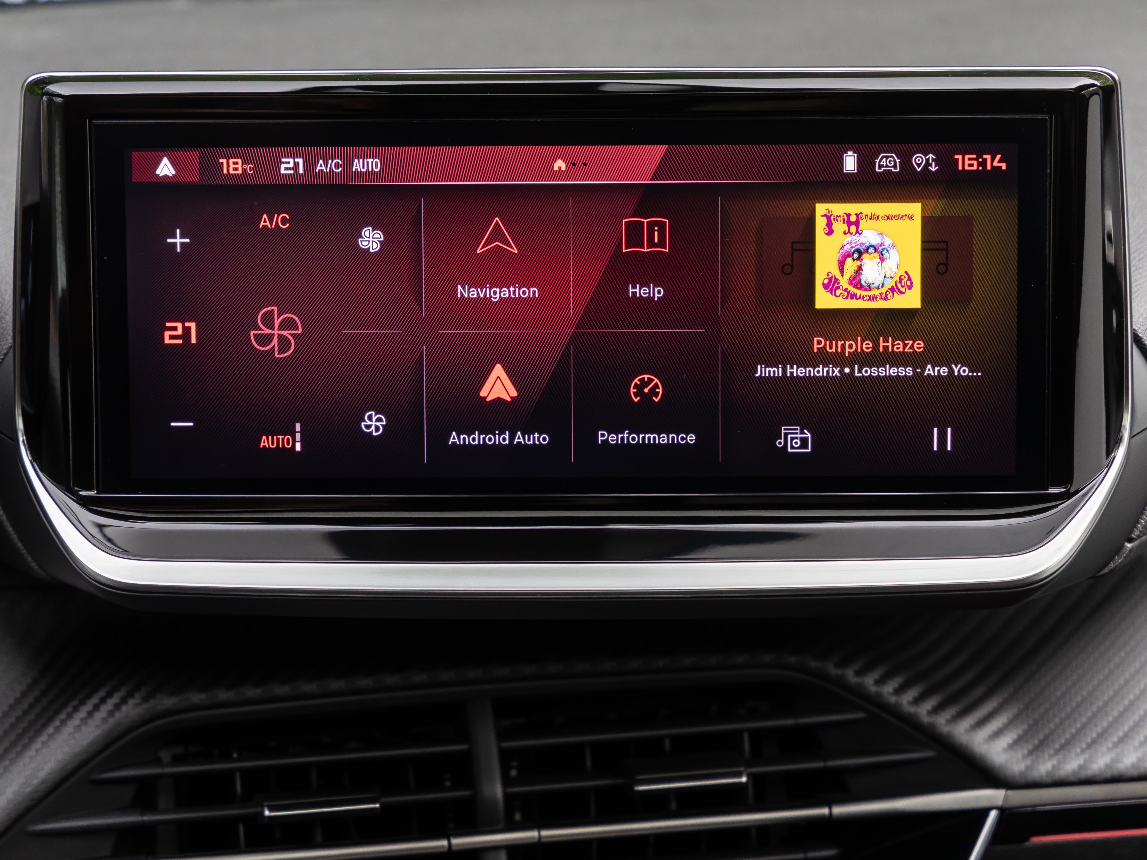The 10-inch touchscreen feels a bit old hat and is another example of the 208 feeling its age (Peugeot)