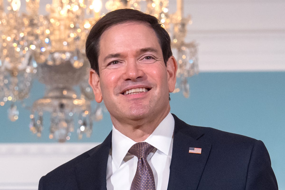 https://static.independent.co.uk/2026/09/28/20/EEUU_LATINOAMERICA_VISAS_91972.jpg?width=1200&height=800&crop=1200:800