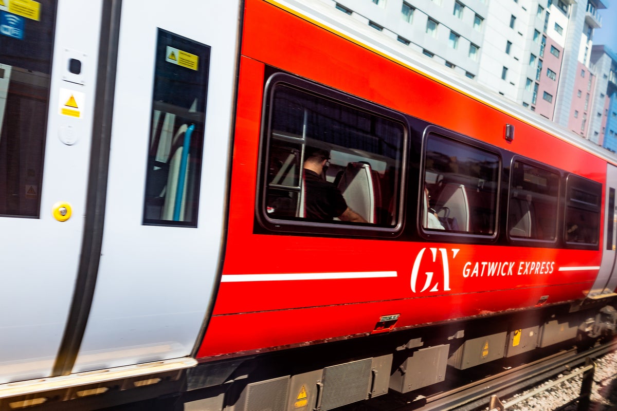 London railway stations and airport hit by travel chaos after fire damages signalling equipment London railway stations and airport hit by travel chaos after fire damages signalling equipment