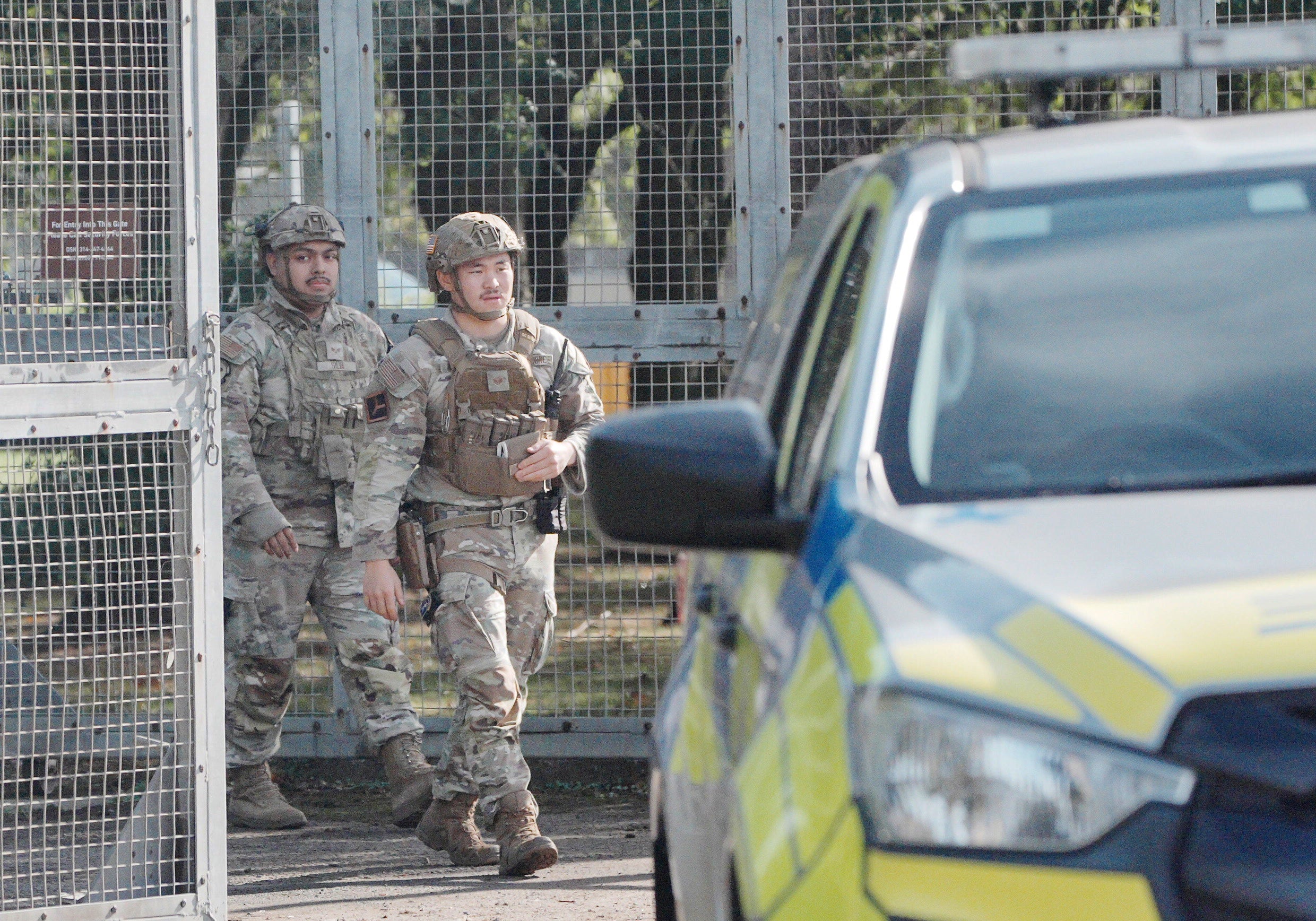 US soldiers at the gates of RAF Fairford, after major incident was declared on Sunday (Ben Birchall/PA)