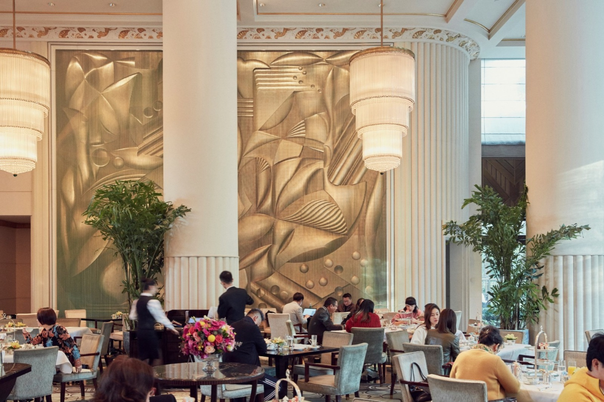 The Peninsula Shanghai lobby