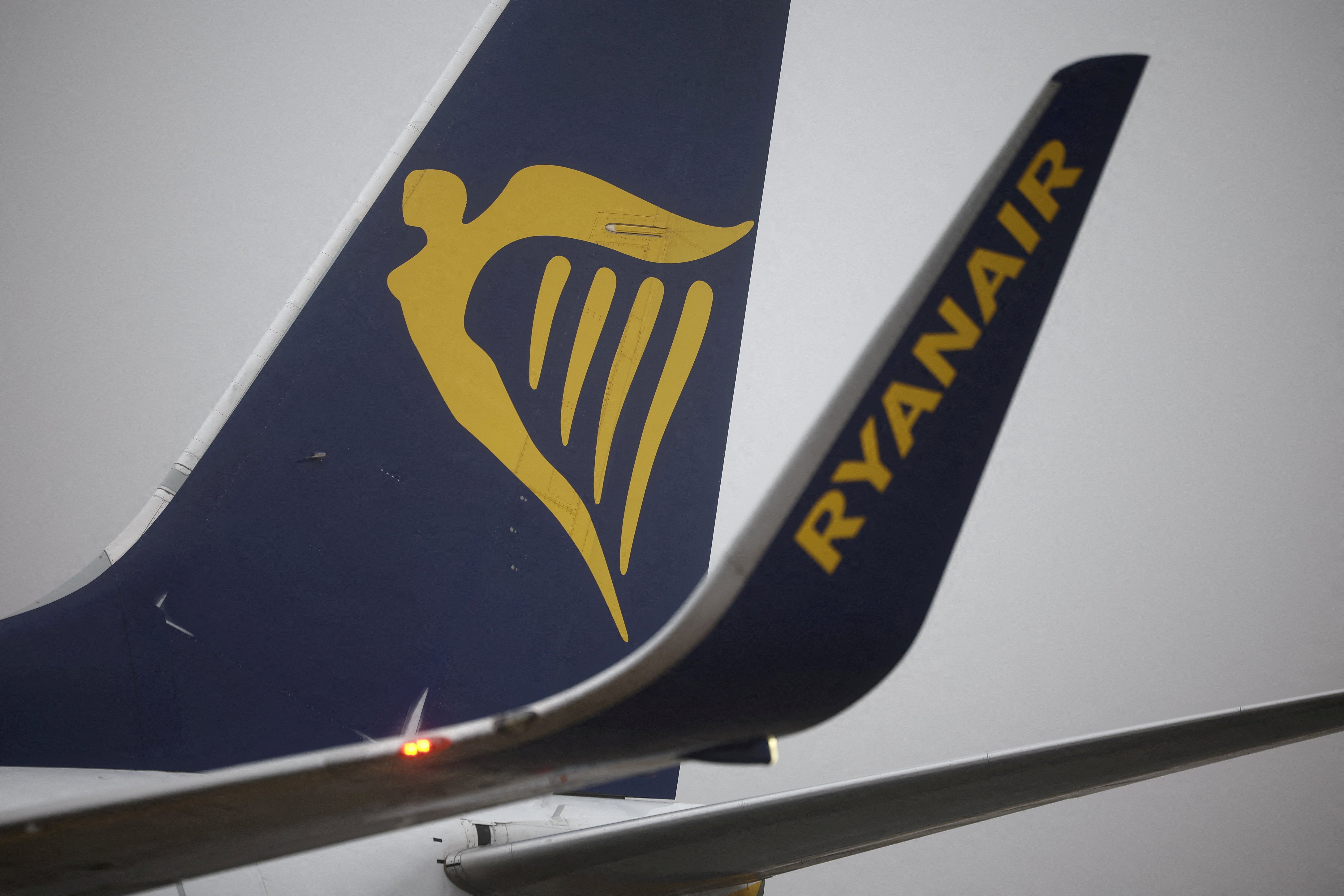 Airfares will rise if oil prices don’t improve, Ryanair boss warns