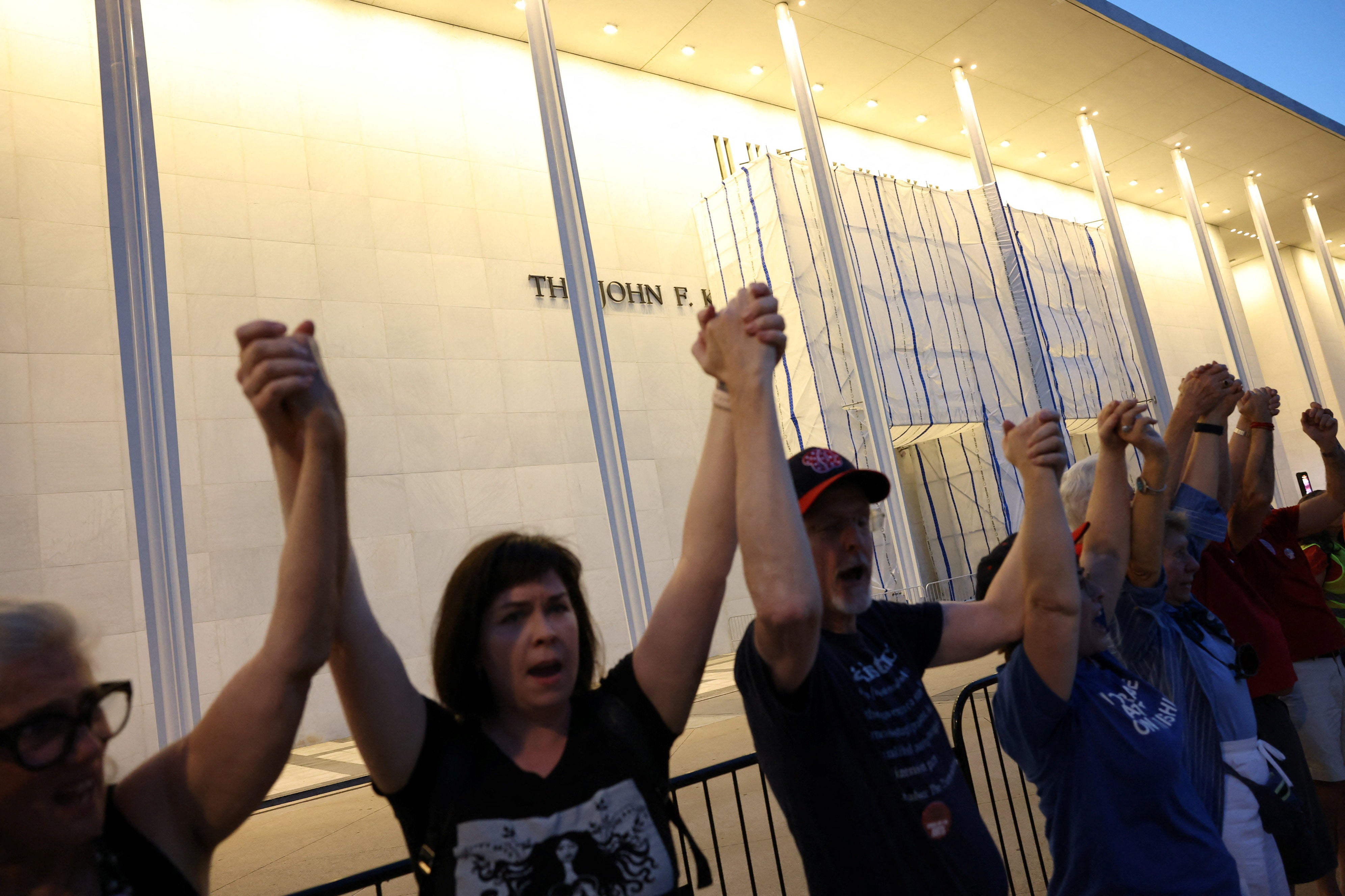 The Trump administration says the Kennedy Center is ‘in a state of collapse’ as it fights to put the president’s name on the building — while his allies in Congress reject attempts to prevent him from demolishing it altogether