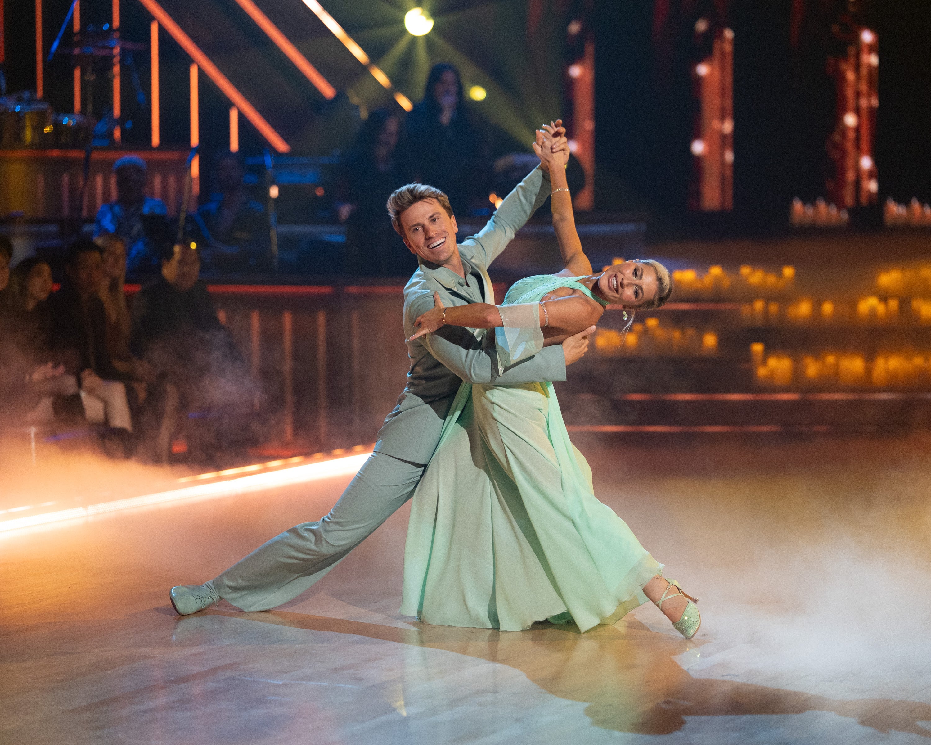 Jackson and Emma scored an 18 out of 30 during week 2 (Disney)
