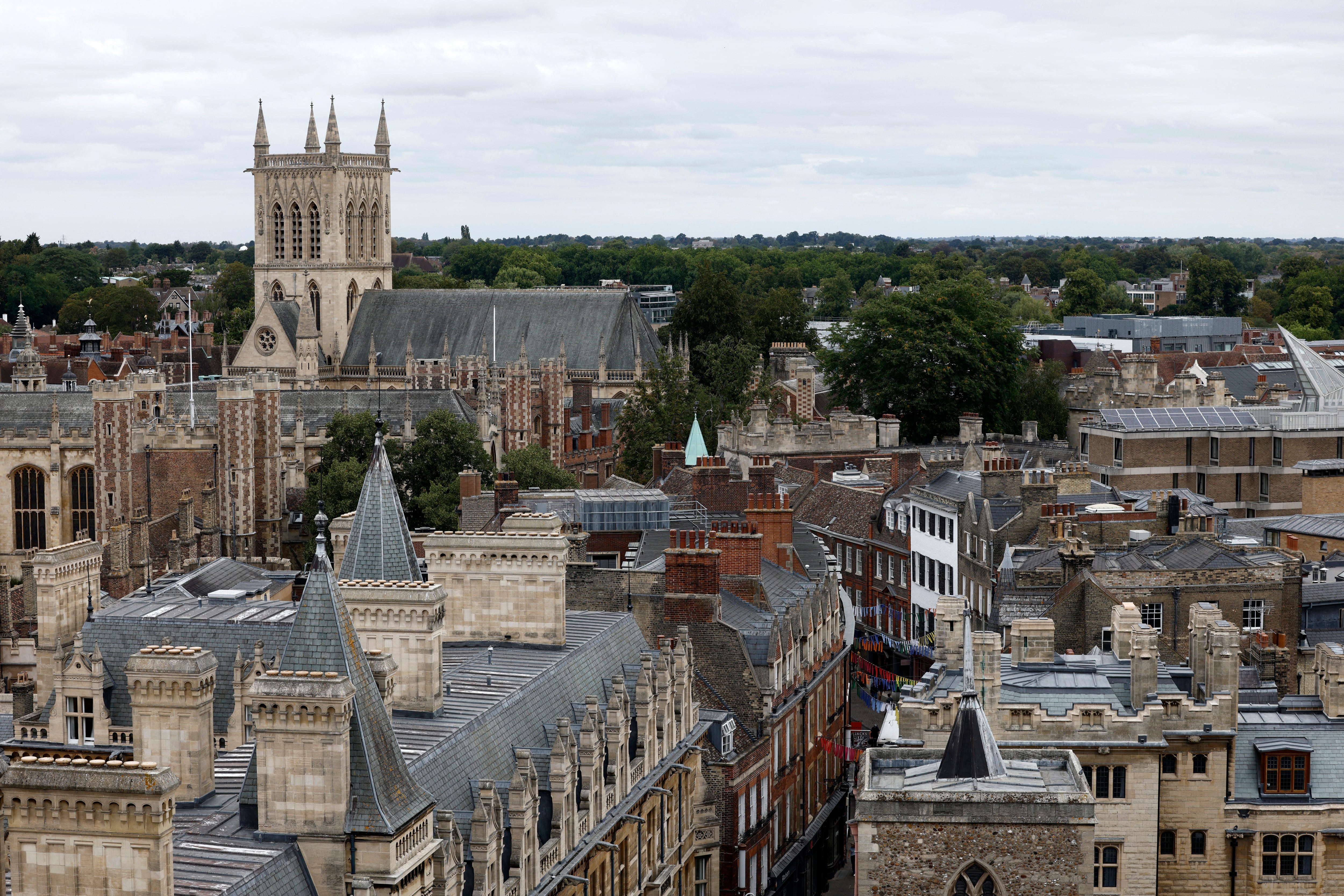 East West Rail will directly connect the two university cities of Oxford and Cambridge by train for the first time in decades